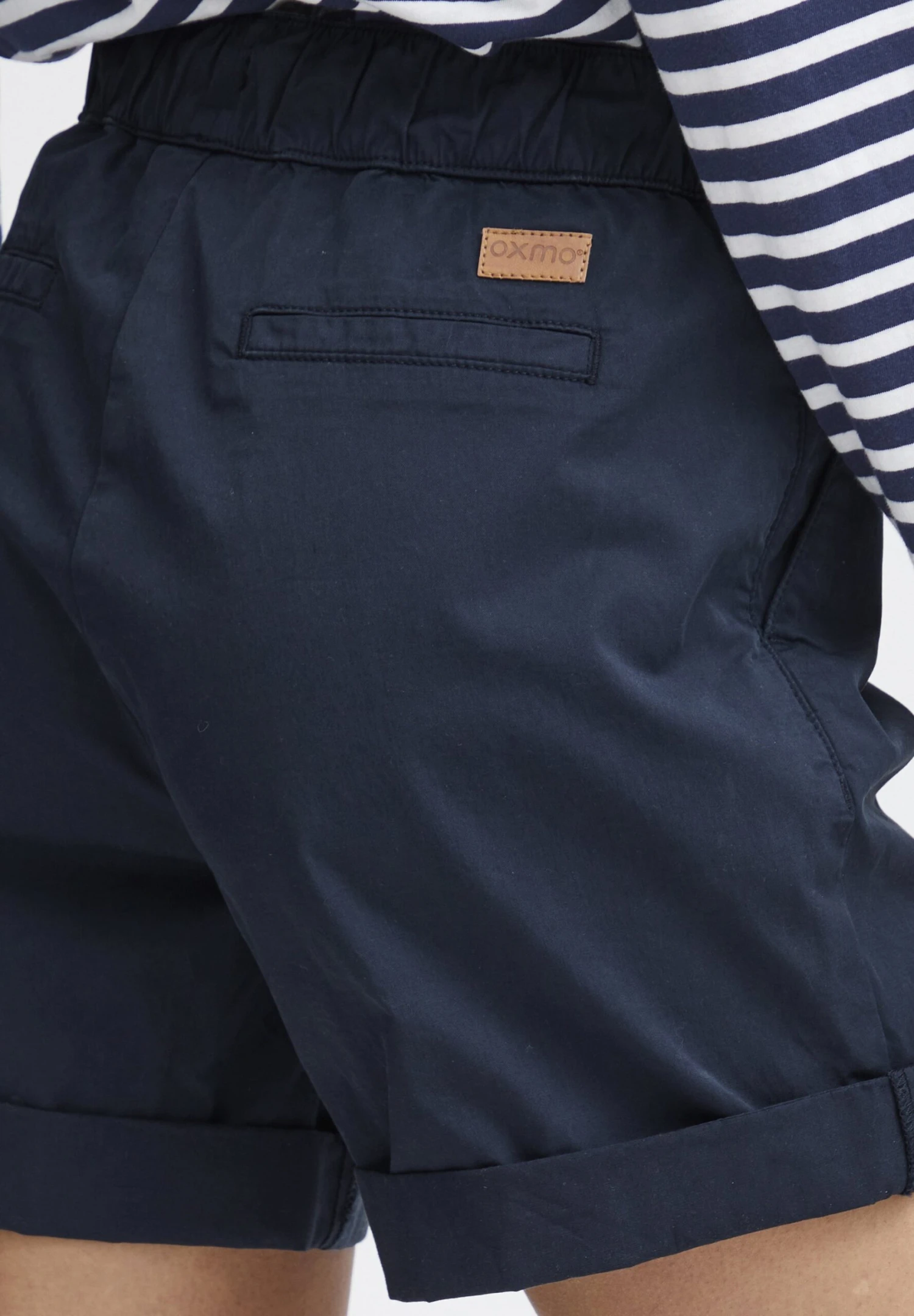 OXMO OXCHANEL REGULAR FIT - Shorts - Total Eclipse 5 OXMO OXCHANEL REGULAR FIT - Shorts - Total Eclipse - Image 5