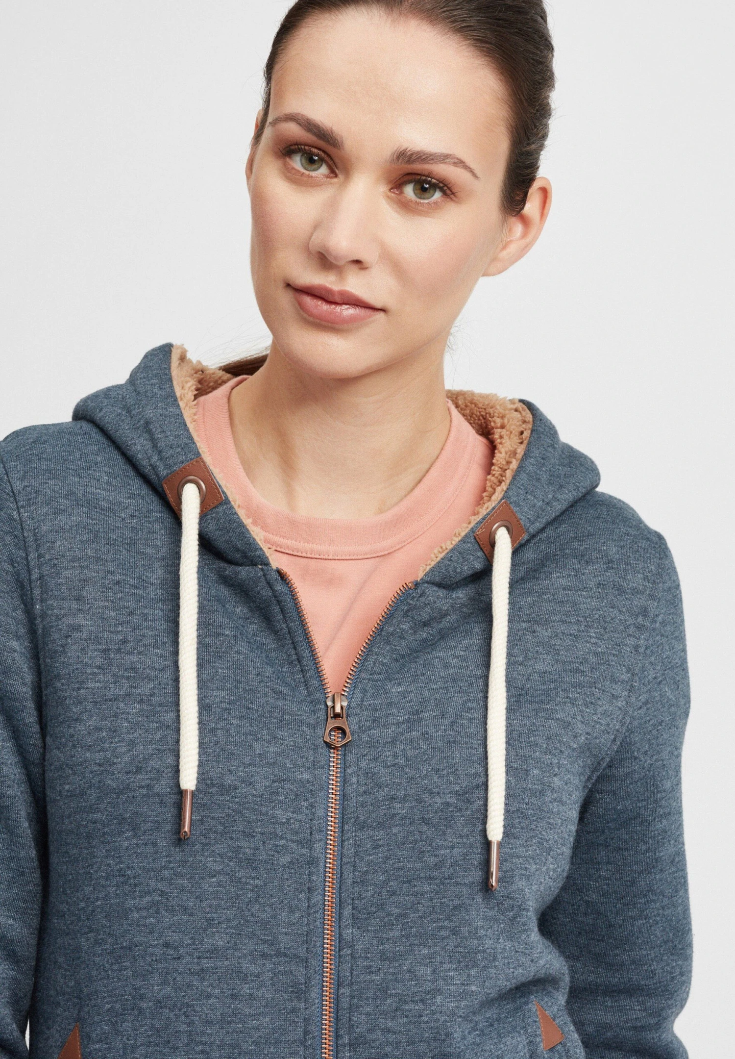 OXMO OXVicky - Cardigan - Ins Bl Mel 4 OXMO OXVicky - Cardigan - Ins Bl Mel - Image 4