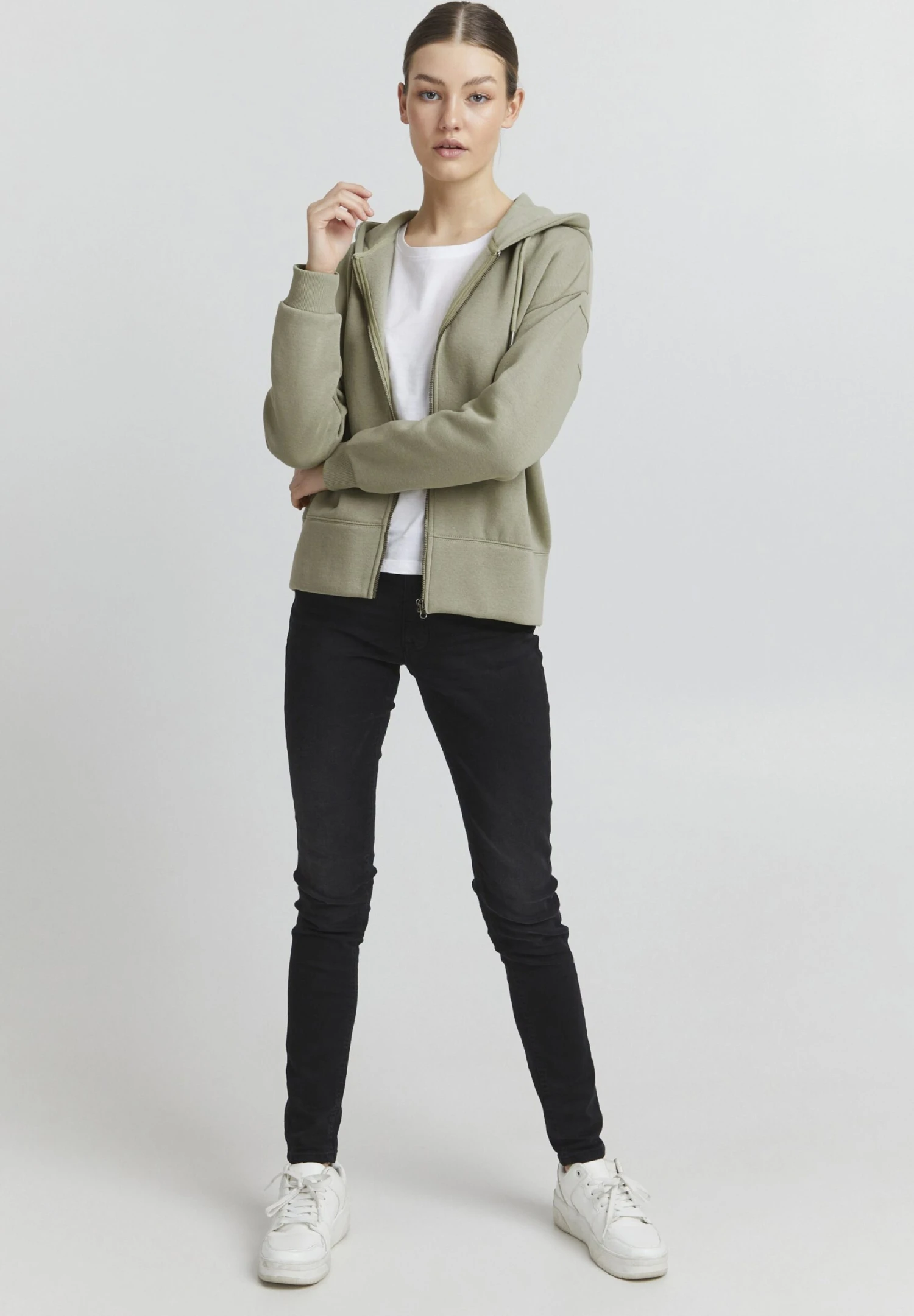 OXMO OXHOLUNDER - Zip-up Sweatshirt - Seagrass 2 OXMO OXHOLUNDER - Zip-up Sweatshirt - Seagrass - Image 2