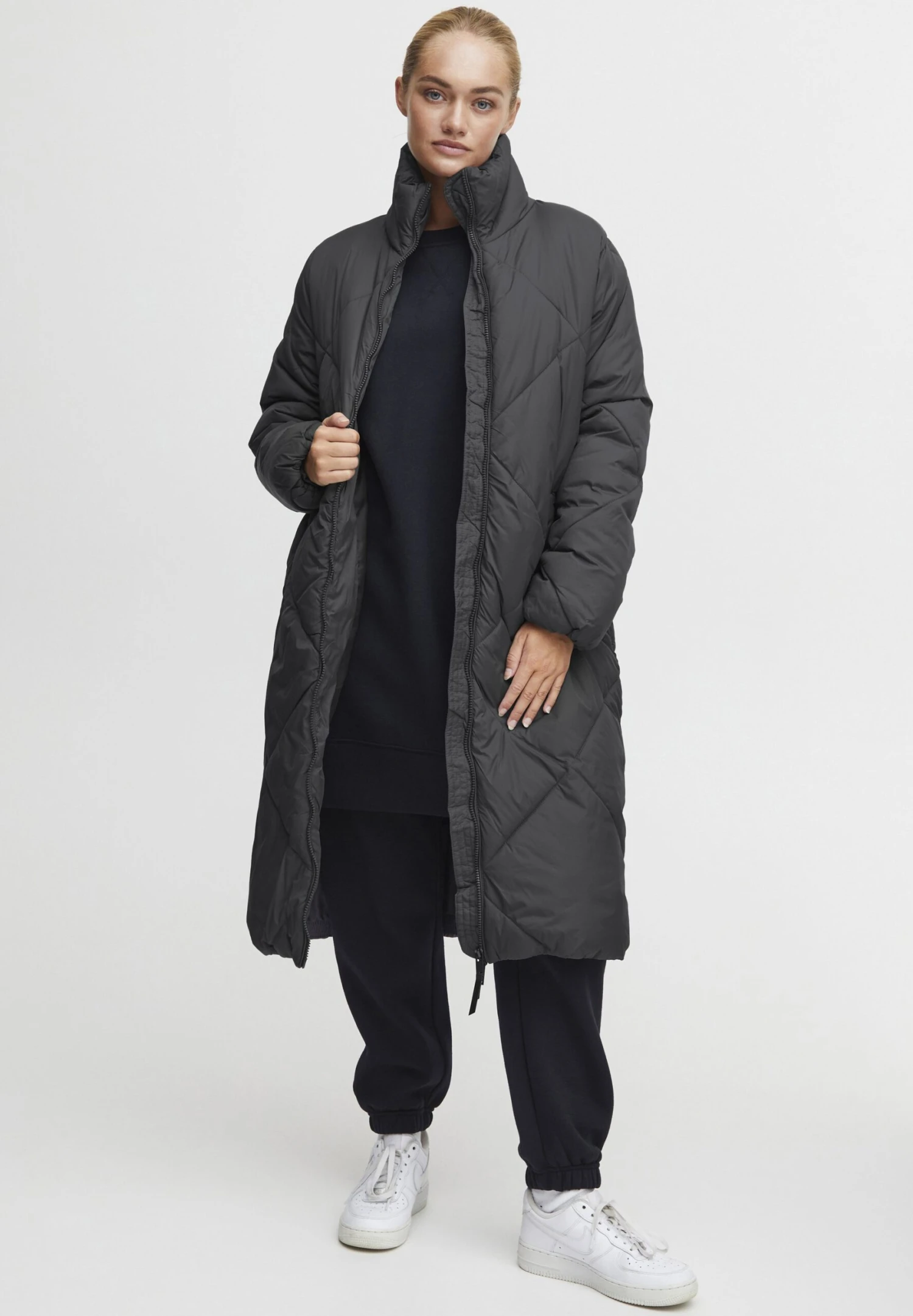 OXMO OXBONNIE - Winter Coat - Blackened Pearl 2 OXMO OXBONNIE - Winter Coat - Blackened Pearl - Image 2