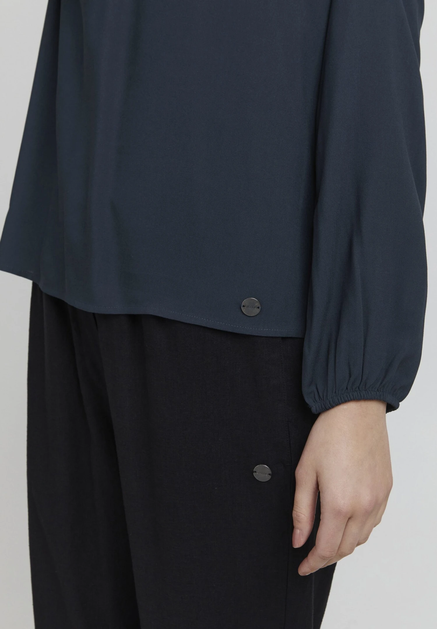 OXMO OXELVY - Blouse - Total Eclipse 5 OXMO OXELVY - Blouse - Total Eclipse - Image 5