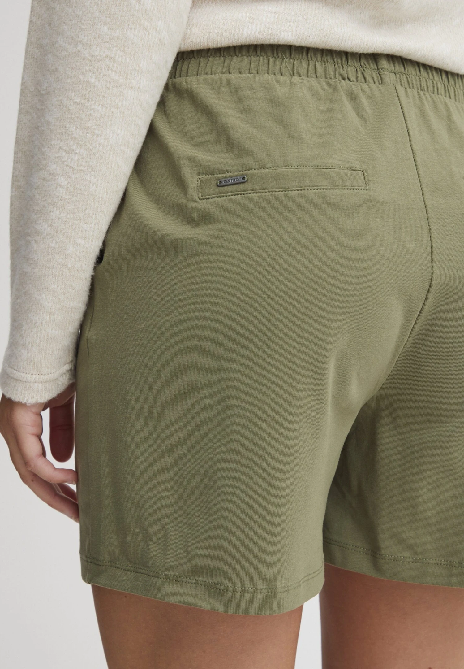 OXMO OXODINE REGULAR FIT - Shorts - Olivine 5 OXMO OXODINE REGULAR FIT - Shorts - Olivine - Image 5