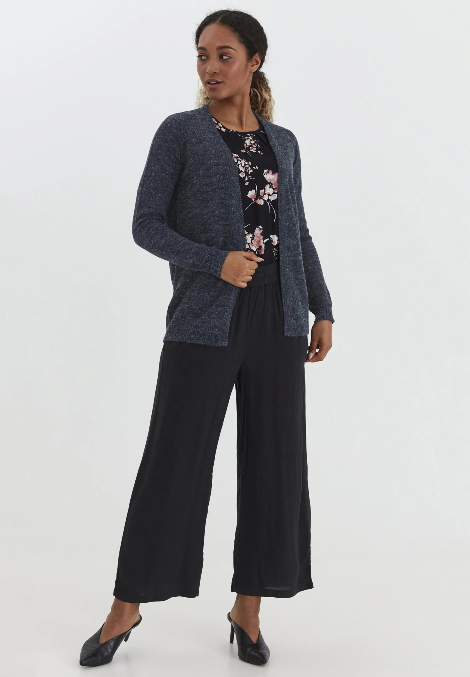 OXMO OXNENA - Cardigan - Dress Blues 2 OXMO OXNENA - Cardigan - Dress Blues - Image 2