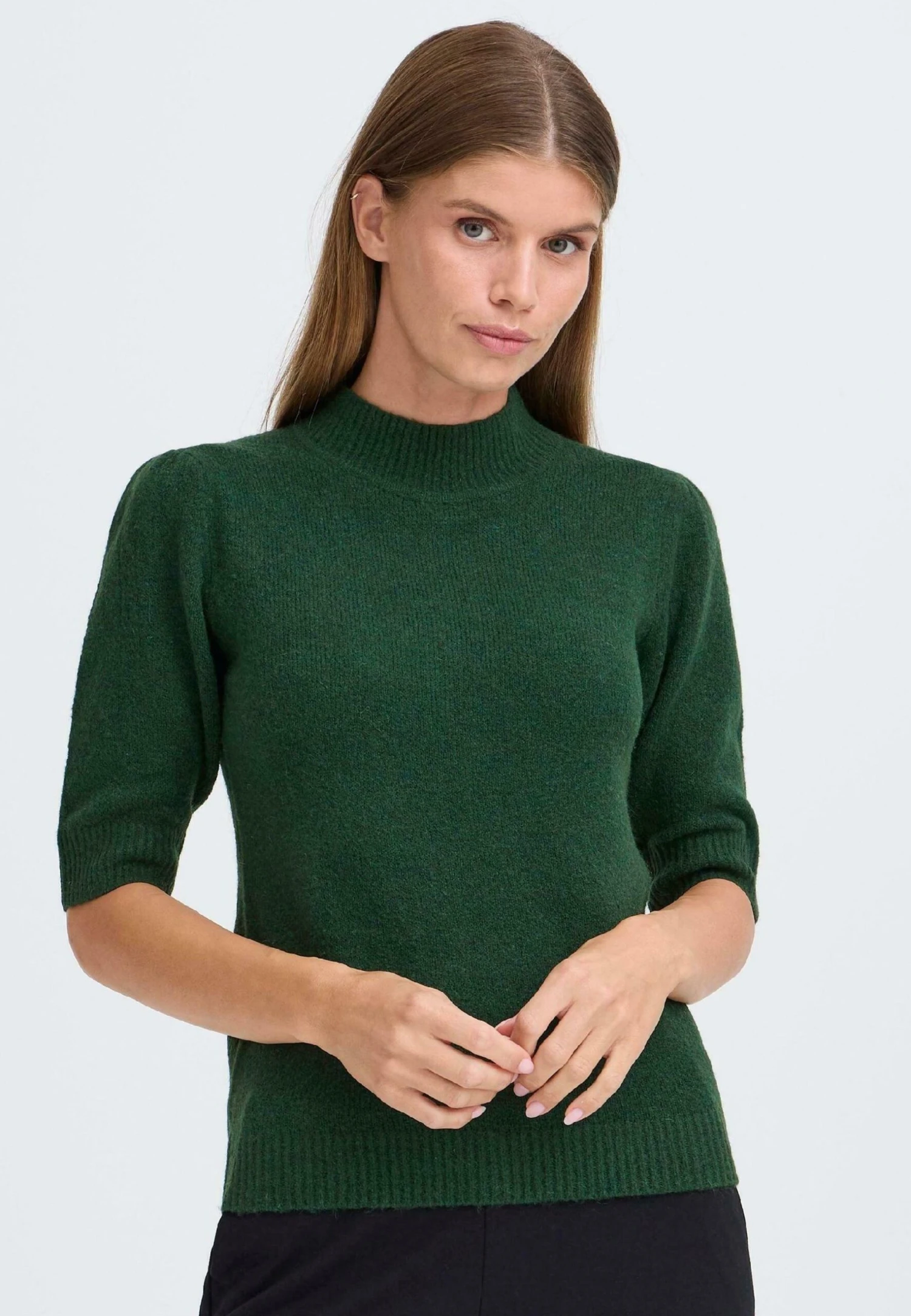 OXMO IHSIF - Basic T-shirt - Pineneedle 1 OXMO IHSIF - Basic T-shirt - Pineneedle