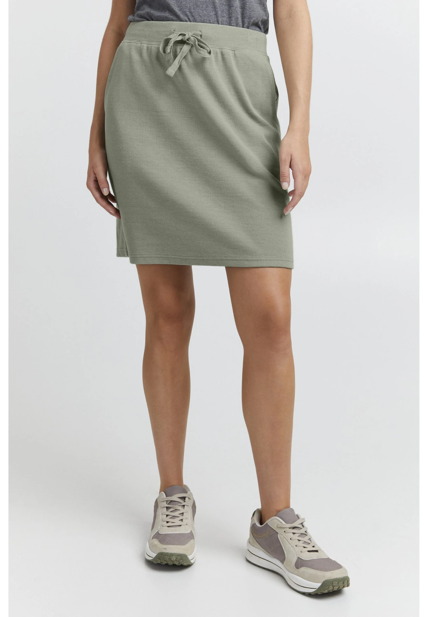 OXMO OXLOU - Pencil Skirt - Seagrass Melange 1 OXMO OXLOU - Pencil Skirt - Seagrass Melange