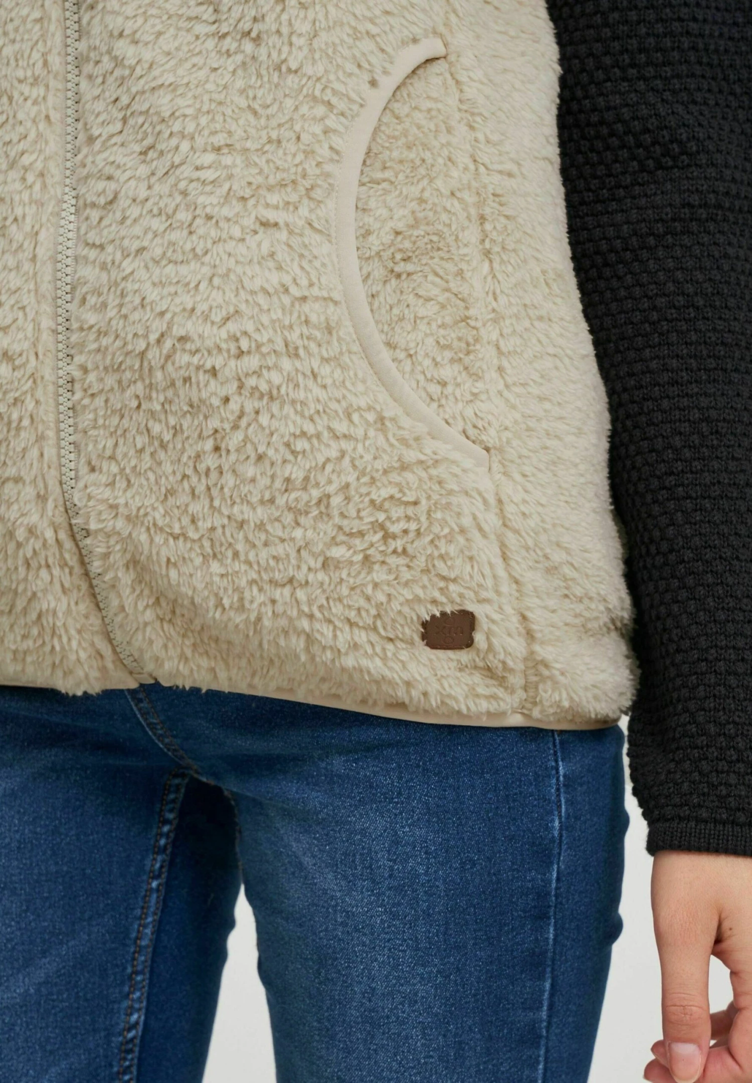 OXMO OXTHERI - Waistcoat - Grey 5 OXMO OXTHERI - Waistcoat - Grey - Image 5