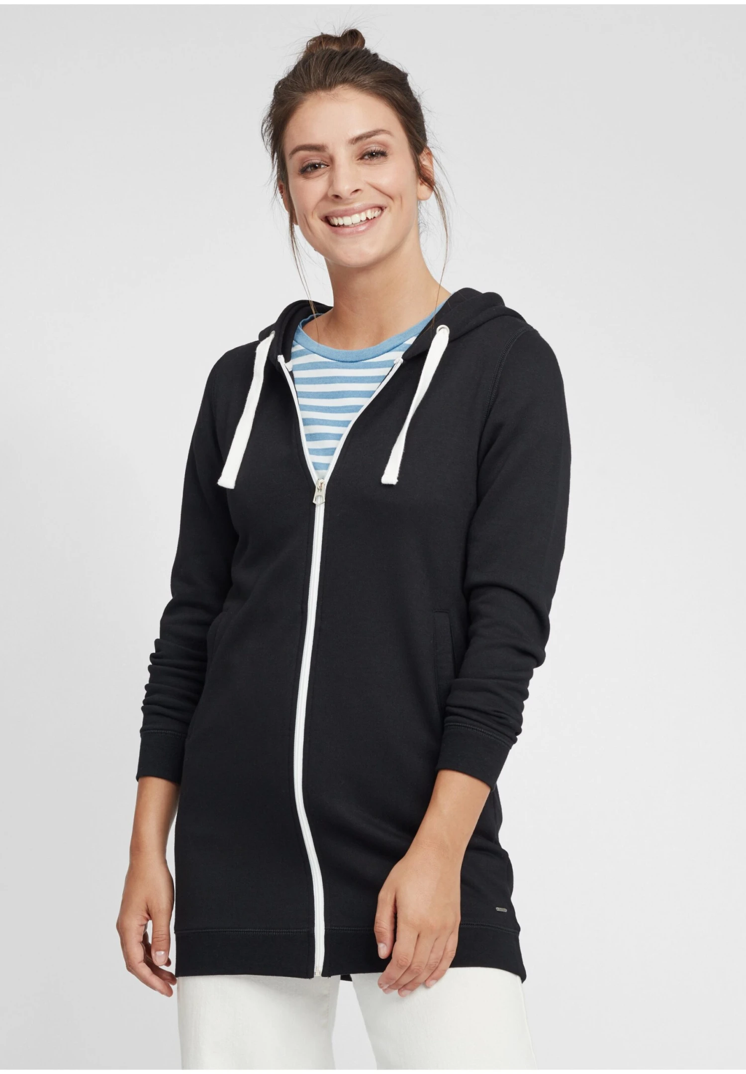 OXMO OXOlinda - Zip-up Sweatshirt - Black 1 OXMO OXOlinda - Zip-up Sweatshirt - Black