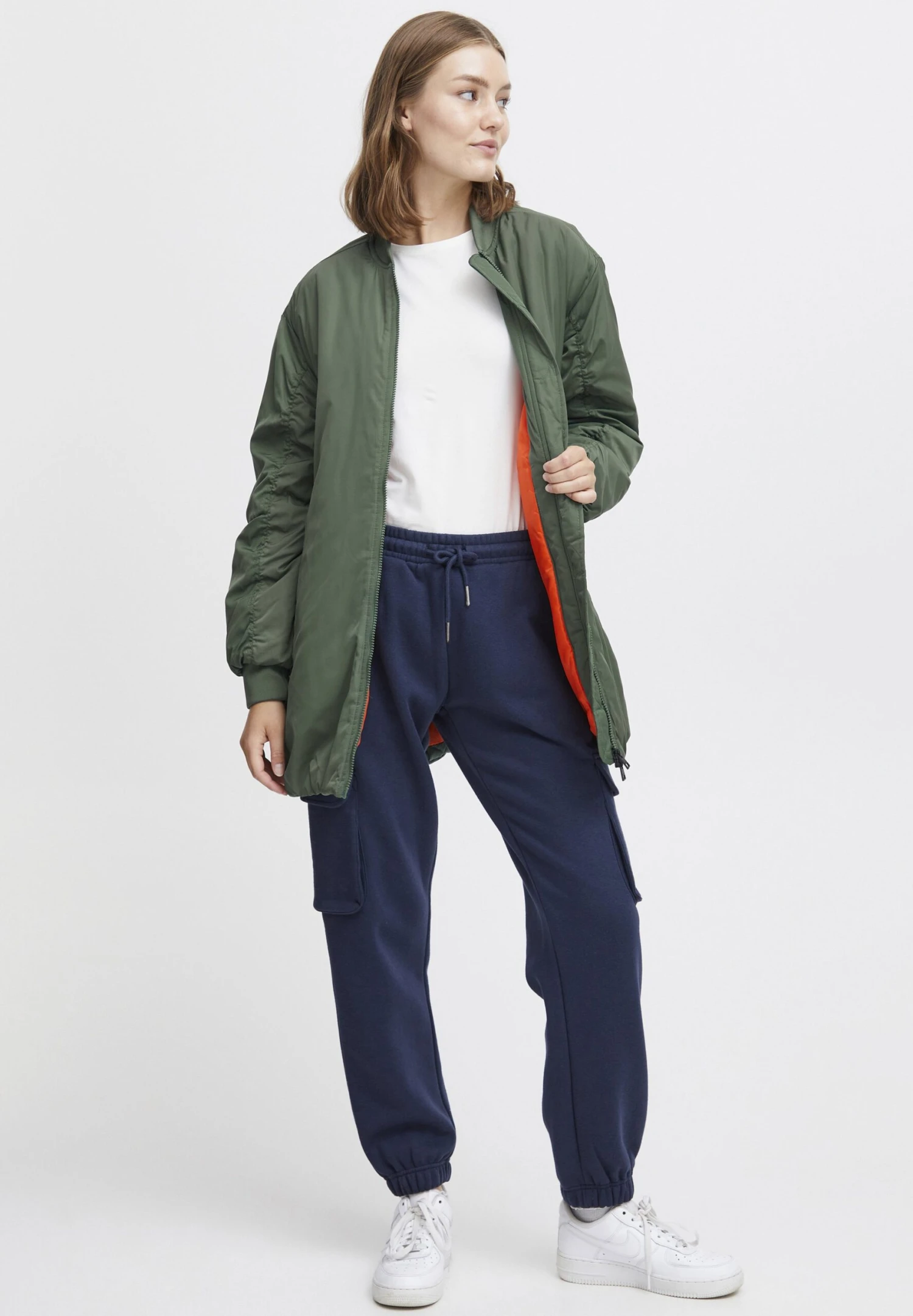 OXMO OXCAMILLE - Bomber Jacket - Cilantro 2 OXMO OXCAMILLE - Bomber Jacket - Cilantro - Image 2
