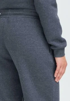 OXMO OXKAREN - Tracksuit Bottoms - Total Eclipse Melange 12 OXMO OXKAREN - Tracksuit Bottoms - Total Eclipse Melange -OXMO Store 19c47b322013435e8c71df4f3ab39205