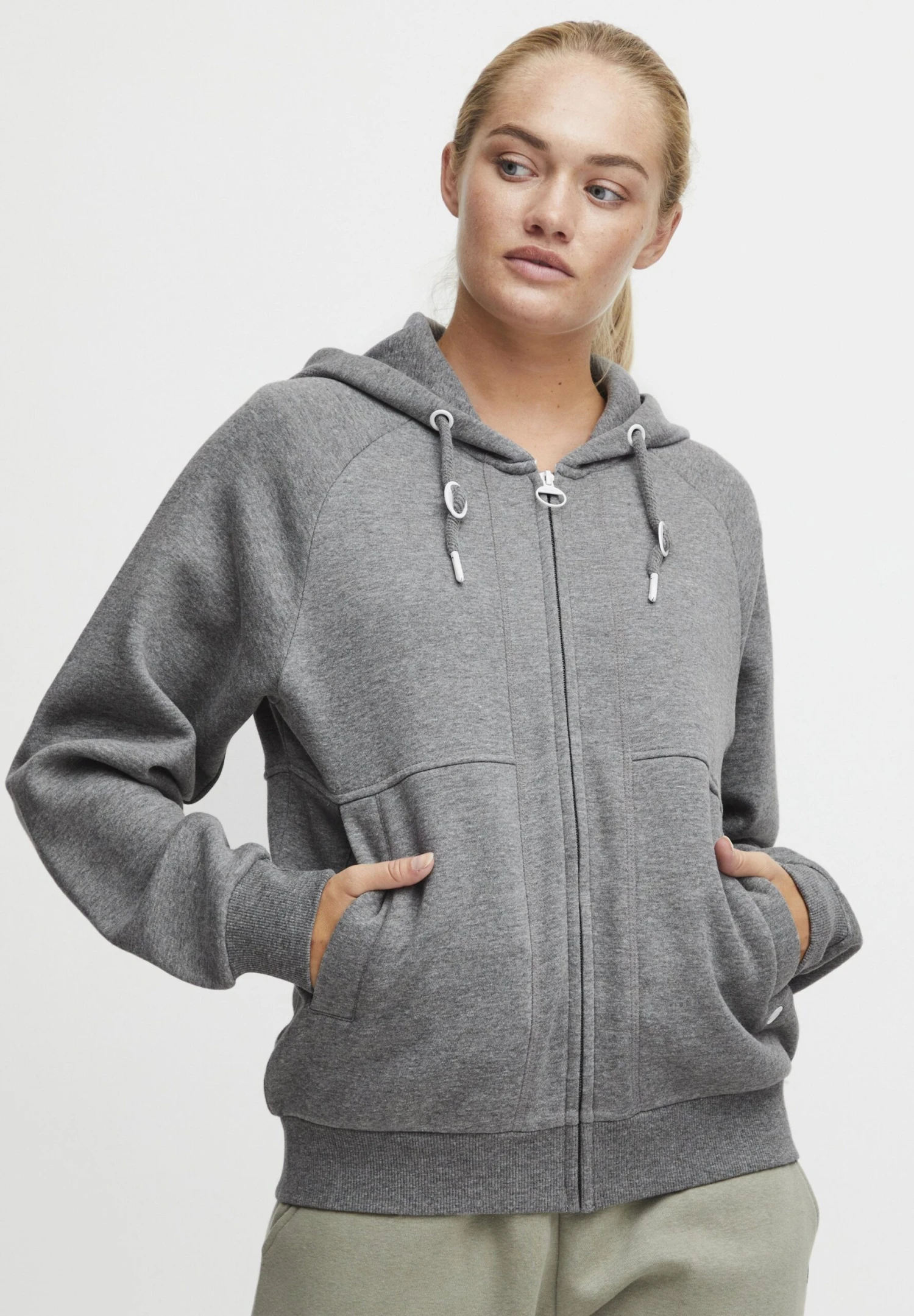 OXMO OXANDIE - Zip-up Sweatshirt - Medium Grey Melange 1 OXMO OXANDIE - Zip-up Sweatshirt - Medium Grey Melange