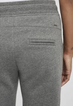 OXMO OXOLIVIA REGULAR FIT - Tracksuit Bottoms - Grey Mel 15 OXMO OXOLIVIA REGULAR FIT - Tracksuit Bottoms - Grey Mel -OXMO Store 1dd7d660f0fb47278b3dd91bdc8b797d