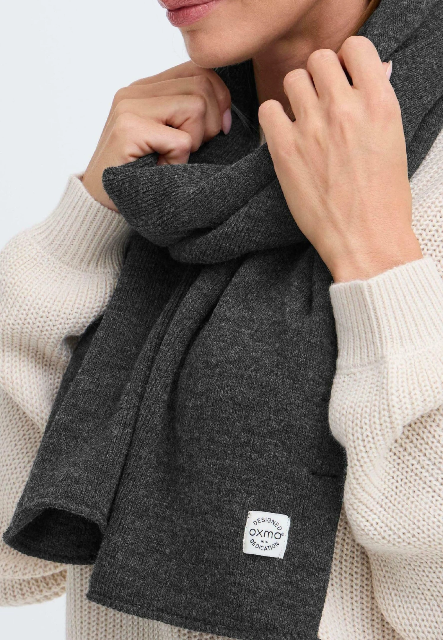 OXMO OXVEDNA - Scarf - Charcoal 2 OXMO OXVEDNA - Scarf - Charcoal - Image 2