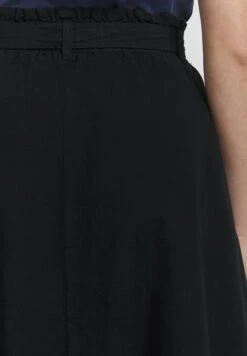 OXMO OXLERKE - A-line Skirt - Black 14 OXMO OXLERKE - A-line Skirt - Black -OXMO Store 22ff3ddb6ff44150b0046cf427c16ce7