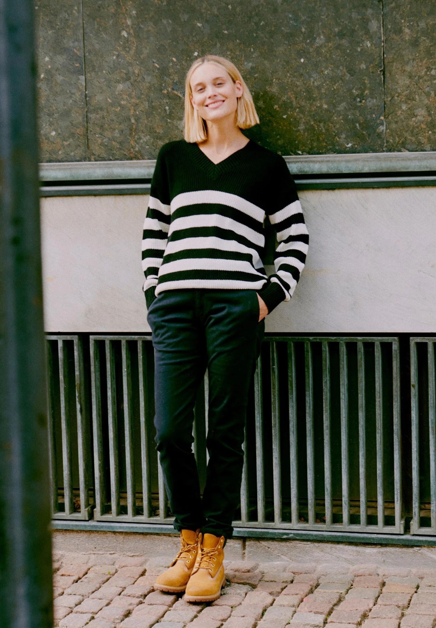 OXMO OXKALA - Jumper - True Black 8 OXMO OXKALA - Jumper - True Black - Image 8