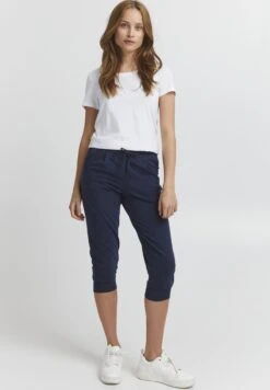 OXMO OXODDA REGULAR FIT - Tracksuit Bottoms - Indigo Blue 11 OXMO OXODDA REGULAR FIT - Tracksuit Bottoms - Indigo Blue -OXMO Store 253359729a7d4e1d8217da3f9586535c