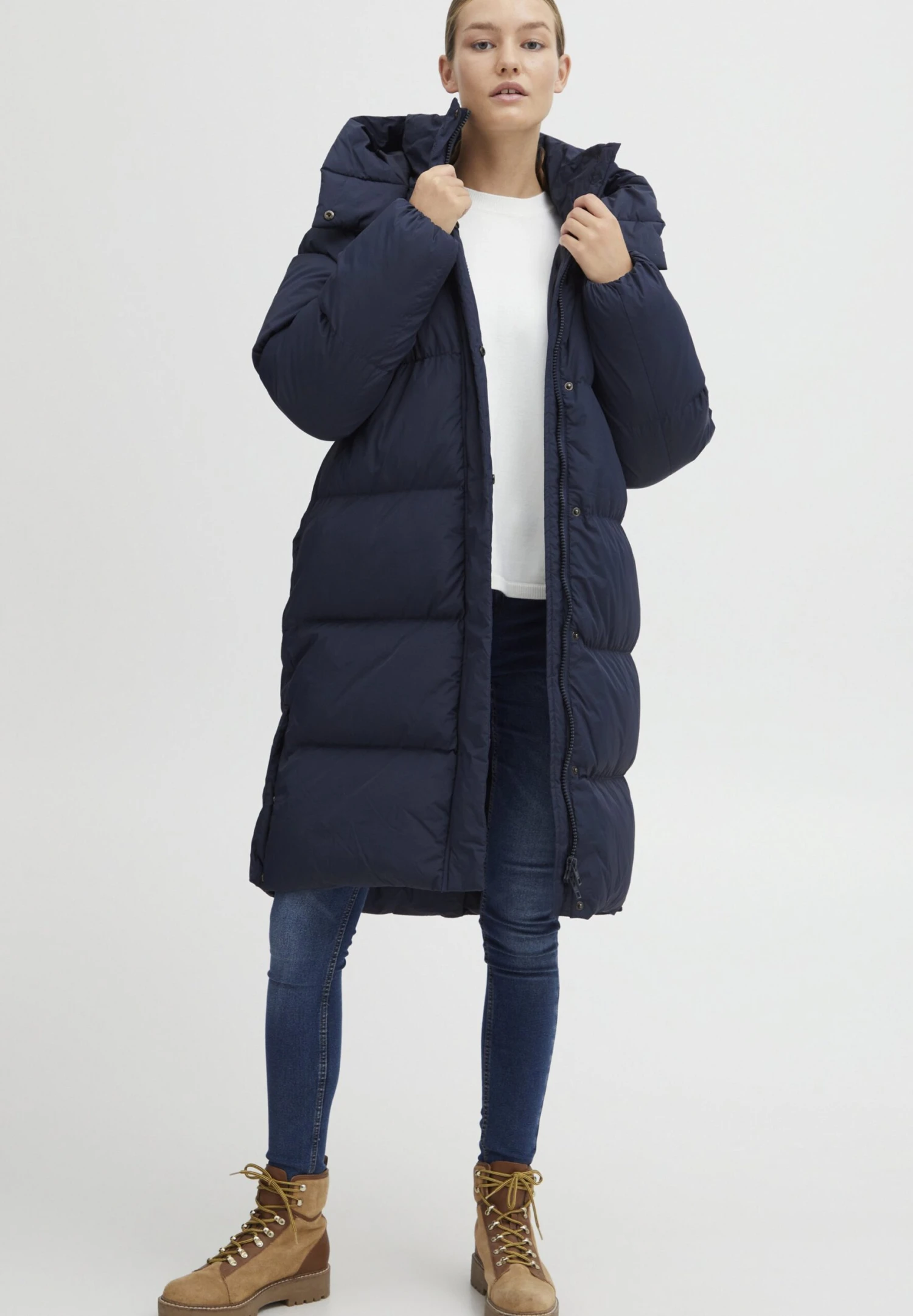 OXMO OXElice - Winter Coat - Total Eclipse 2 OXMO OXElice - Winter Coat - Total Eclipse - Image 2