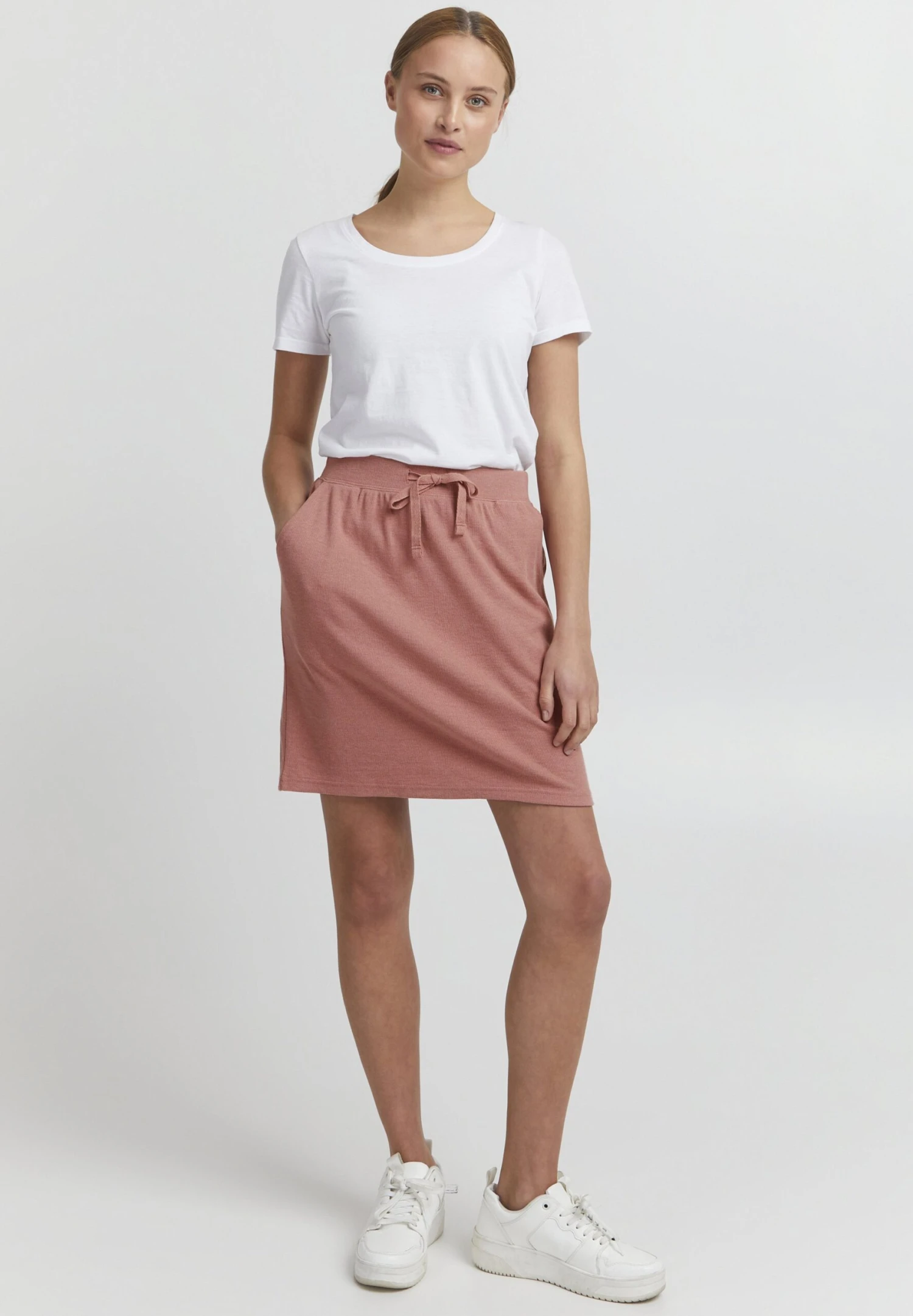 OXMO OXLOU - Pencil Skirt - Ash Rose Melange 2 OXMO OXLOU - Pencil Skirt - Ash Rose Melange - Image 2