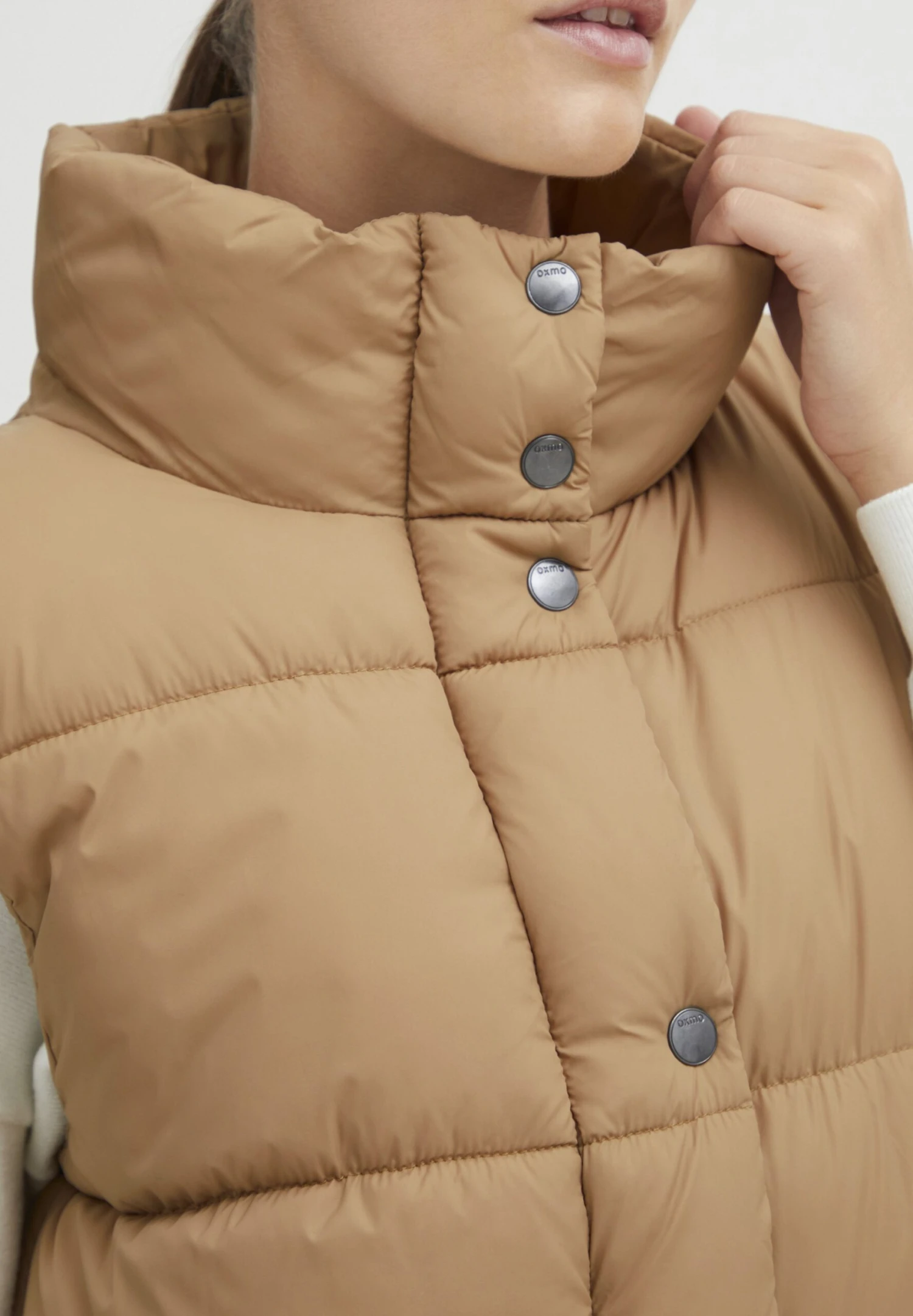 OXMO OXBODANI - Waistcoat - Tannin 4 OXMO OXBODANI - Waistcoat - Tannin - Image 4