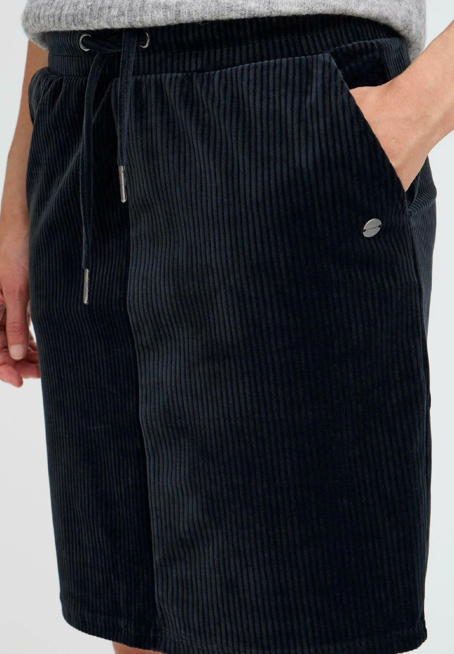 OXMO OXEBBA - Mini Skirt - Black 4 OXMO OXEBBA - Mini Skirt - Black - Image 4