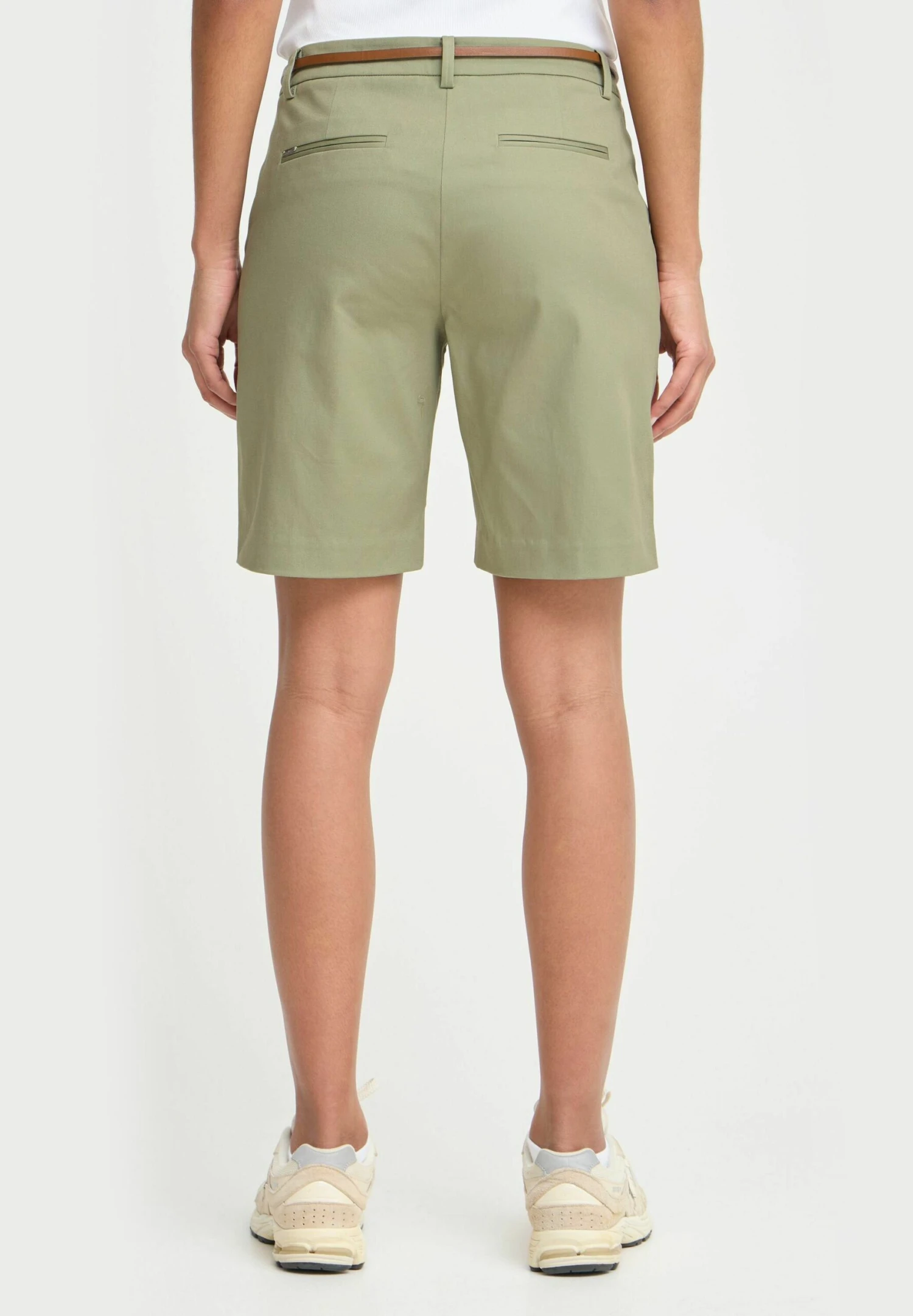 OXMO OXDANEY REGULAR FIT - Shorts - Oil Green 3 OXMO OXDANEY REGULAR FIT - Shorts - Oil Green - Image 3