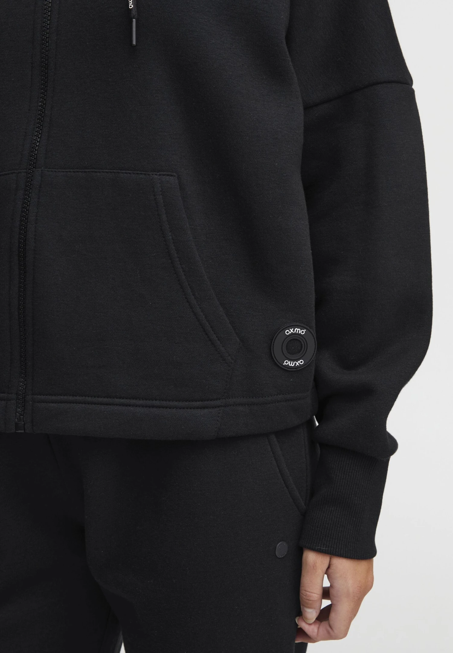 OXMO OXSANICE - Zip-up Sweatshirt - Black 5 OXMO OXSANICE - Zip-up Sweatshirt - Black - Image 5