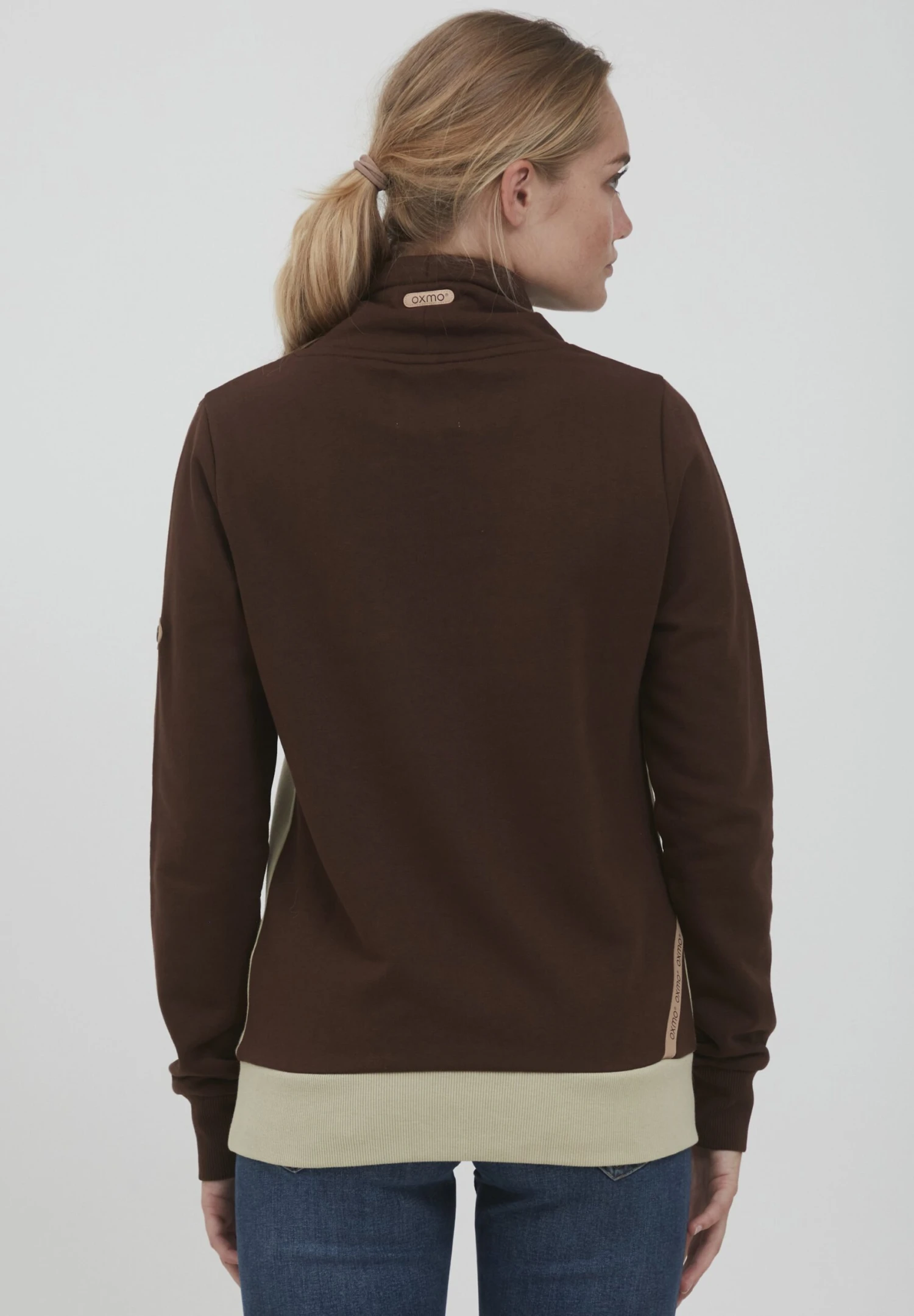 OXMO OXAgda - Sweatshirt - Chicory Coffee 3 OXMO OXAgda - Sweatshirt - Chicory Coffee - Image 3
