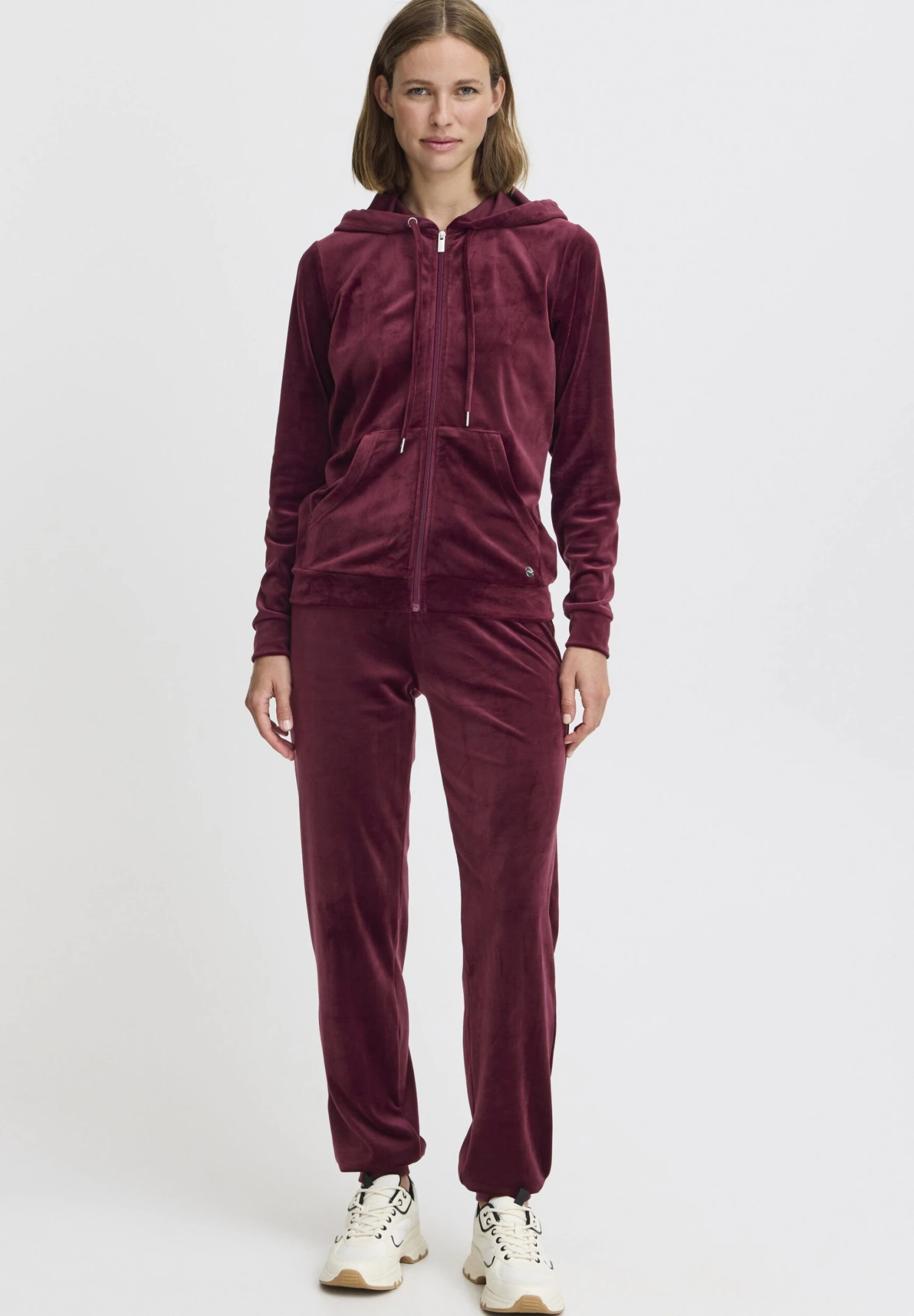 OXMO OXMITTA - Tracksuit - Port Royale 1 OXMO OXMITTA - Tracksuit - Port Royale