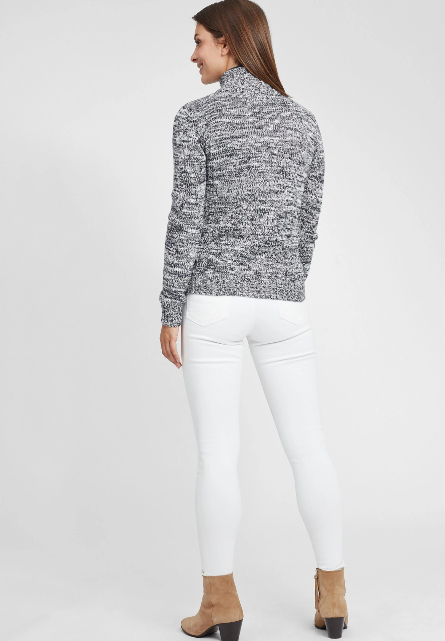 OXMO OXPhenix - Cardigan - Insignia B 3 OXMO OXPhenix - Cardigan - Insignia B - Image 3