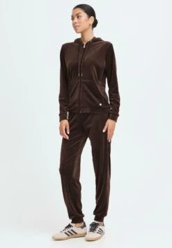 OXMO OXMITTA - Tracksuit - Coffee Bean 14 OXMO OXMITTA - Tracksuit - Coffee Bean -OXMO Store 4bae293b5e0142bfa8b346d1210c1f39