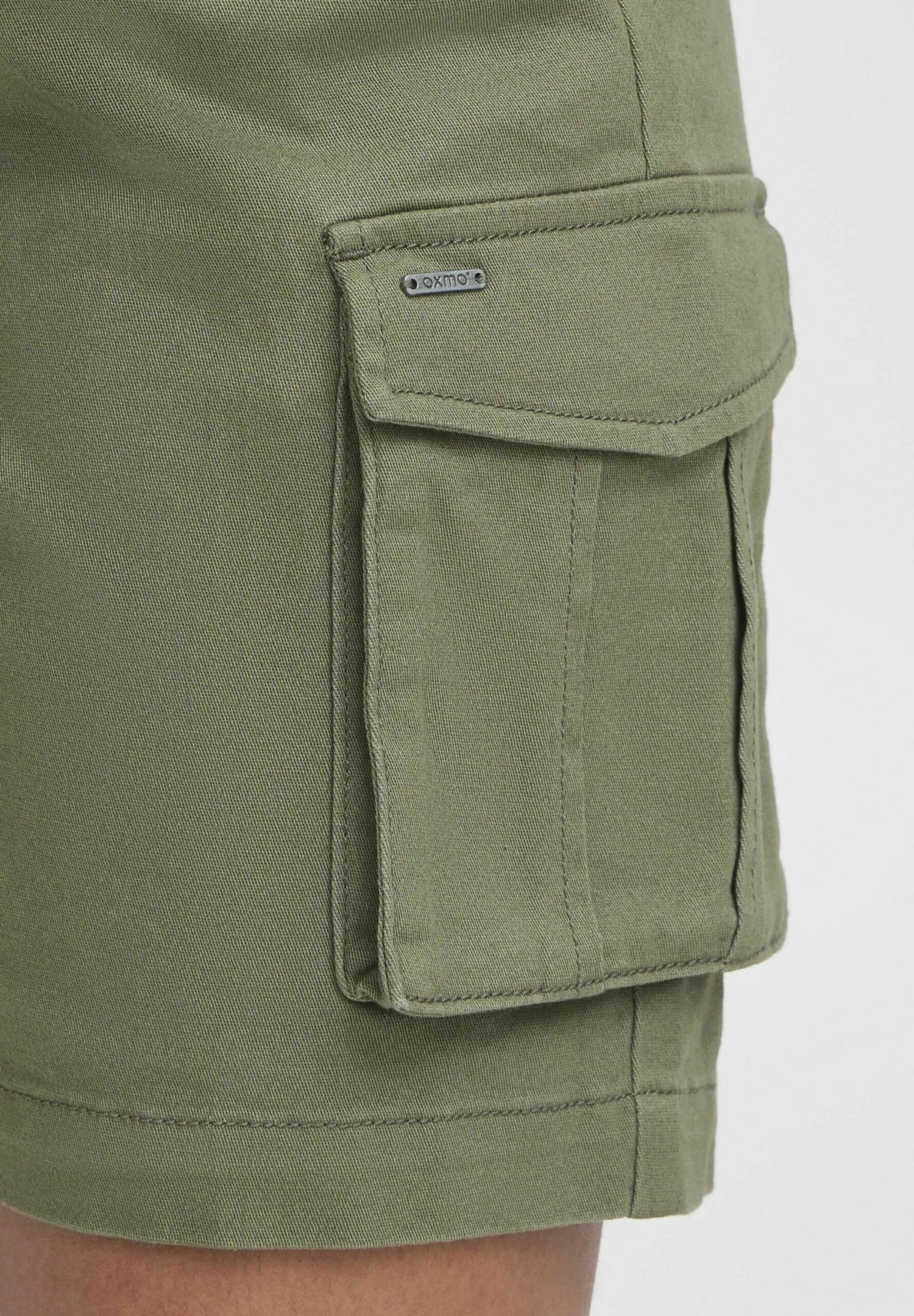 OXMO OXKVINNE REGULAR FIT - Shorts - Dusty Olive 4 OXMO OXKVINNE REGULAR FIT - Shorts - Dusty Olive - Image 4