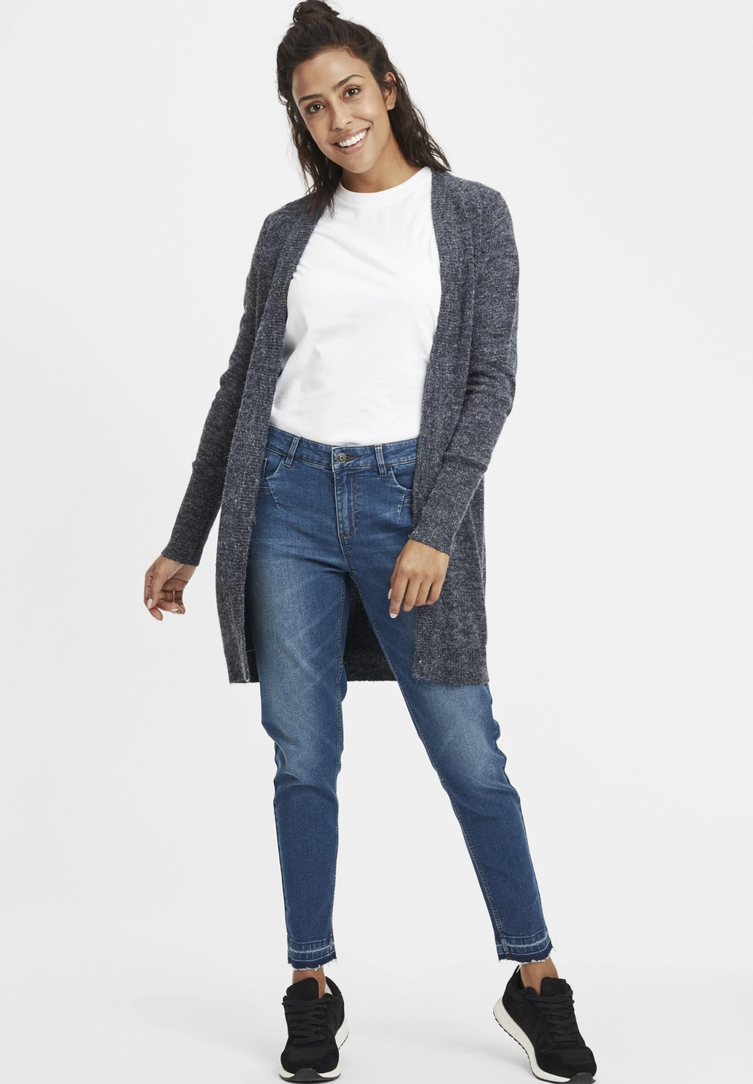 OXMO OXIrabella - Slim Fit Jeans - Antique Blue 2 OXMO OXIrabella - Slim Fit Jeans - Antique Blue - Image 2