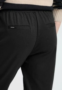OXMO OXHENNA - Tracksuit Bottoms - Black 12 OXMO OXHENNA - Tracksuit Bottoms - Black -OXMO Store 4e2e6d7286344619bf47dce6e83fb029