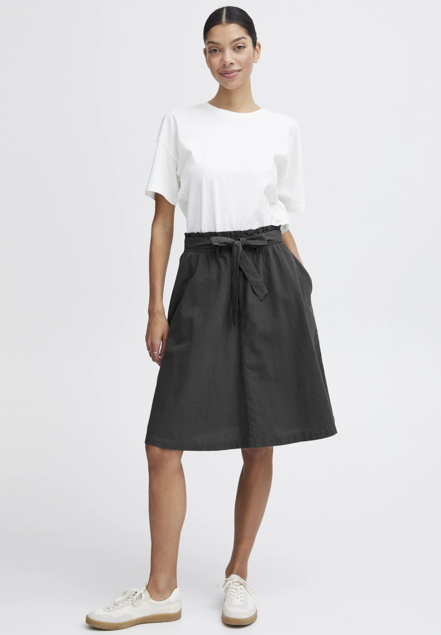 OXMO OXLERKE - A-line Skirt - Dark Shadow 2 OXMO OXLERKE - A-line Skirt - Dark Shadow - Image 2