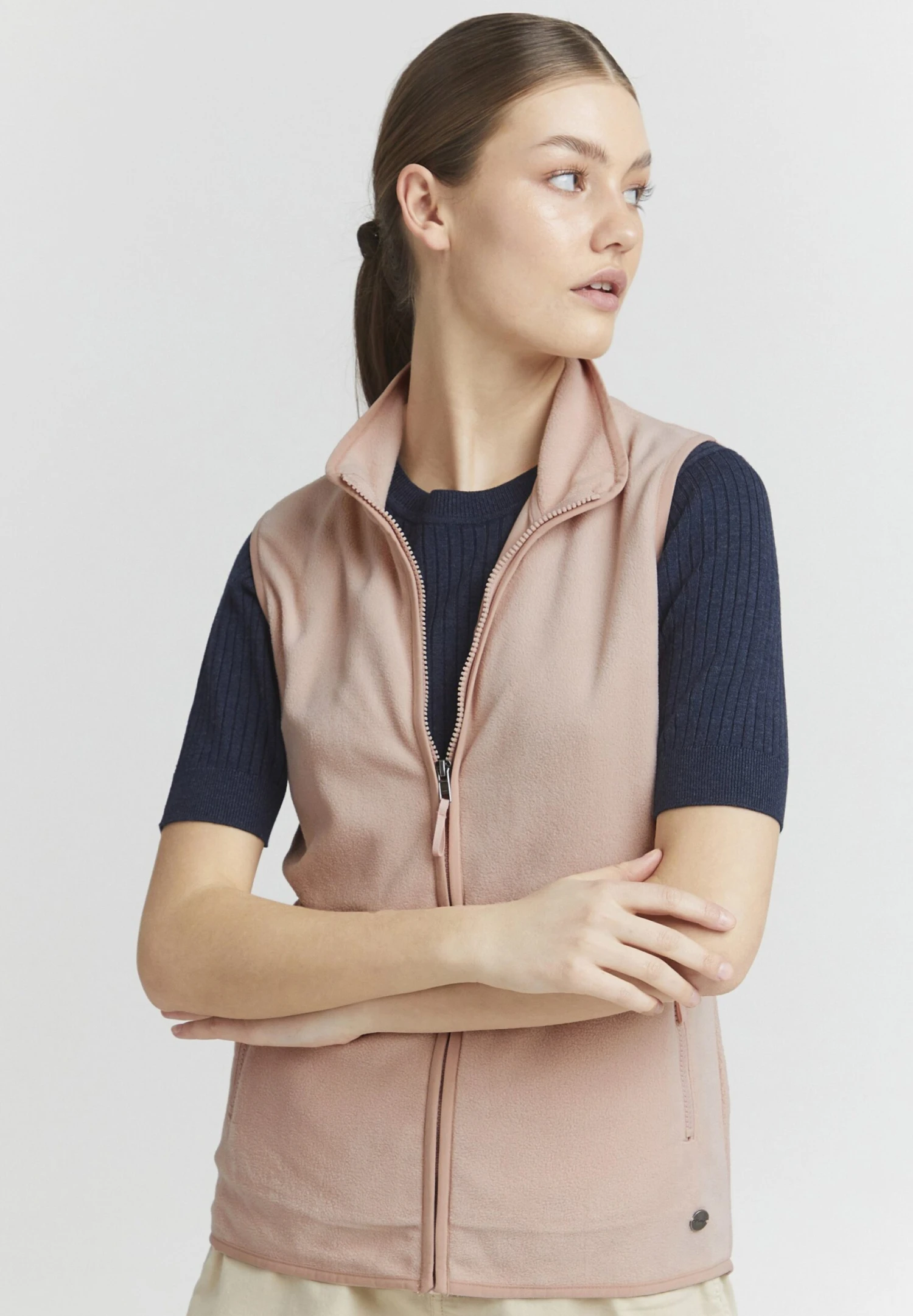 OXMO OXRagnara - Waistcoat - Mahogany Rose 1 OXMO OXRagnara - Waistcoat - Mahogany Rose