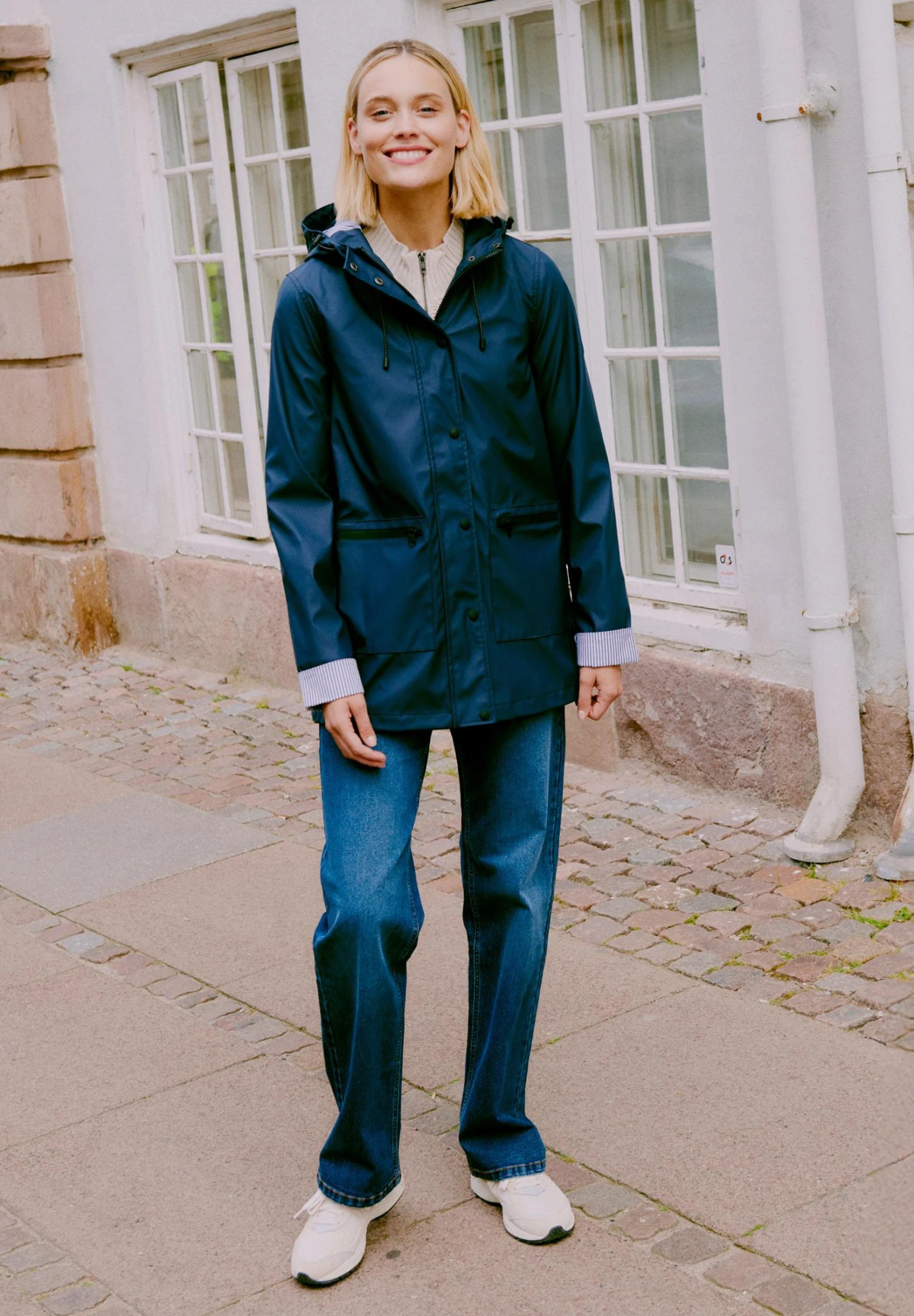 OXMO OXHELLE - Straight Leg Jeans - Dark Blue Denim 2 OXMO OXHELLE - Straight Leg Jeans - Dark Blue Denim - Image 2