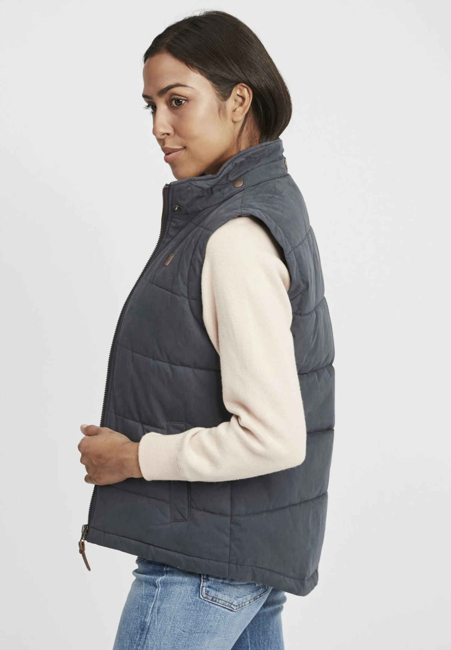 OXMO OXAlita - Waistcoat - Insignia B 6 OXMO OXAlita - Waistcoat - Insignia B - Image 6