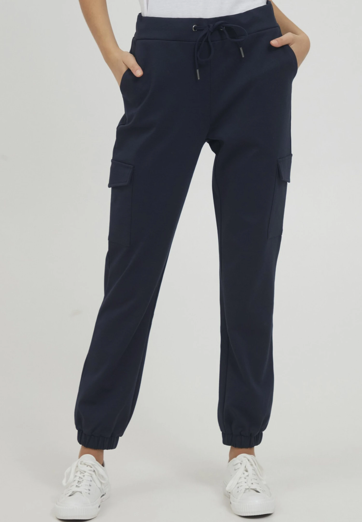 OXMO OXHENNI - Cargo Trousers - Total Eclipse 1 OXMO OXHENNI - Cargo Trousers - Total Eclipse