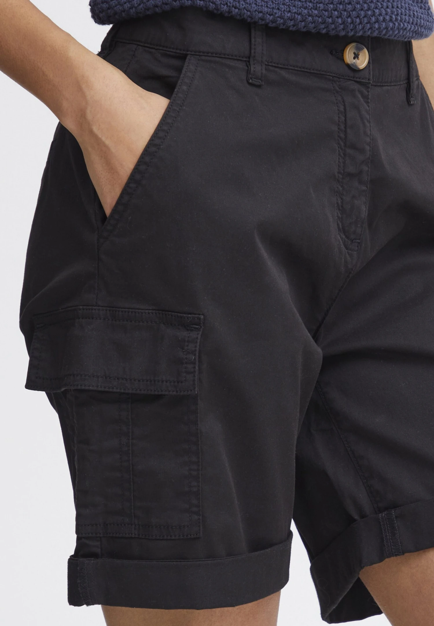 OXMO OXCHANICE REGULAR FIT - Shorts - Black 4 OXMO OXCHANICE REGULAR FIT - Shorts - Black - Image 4