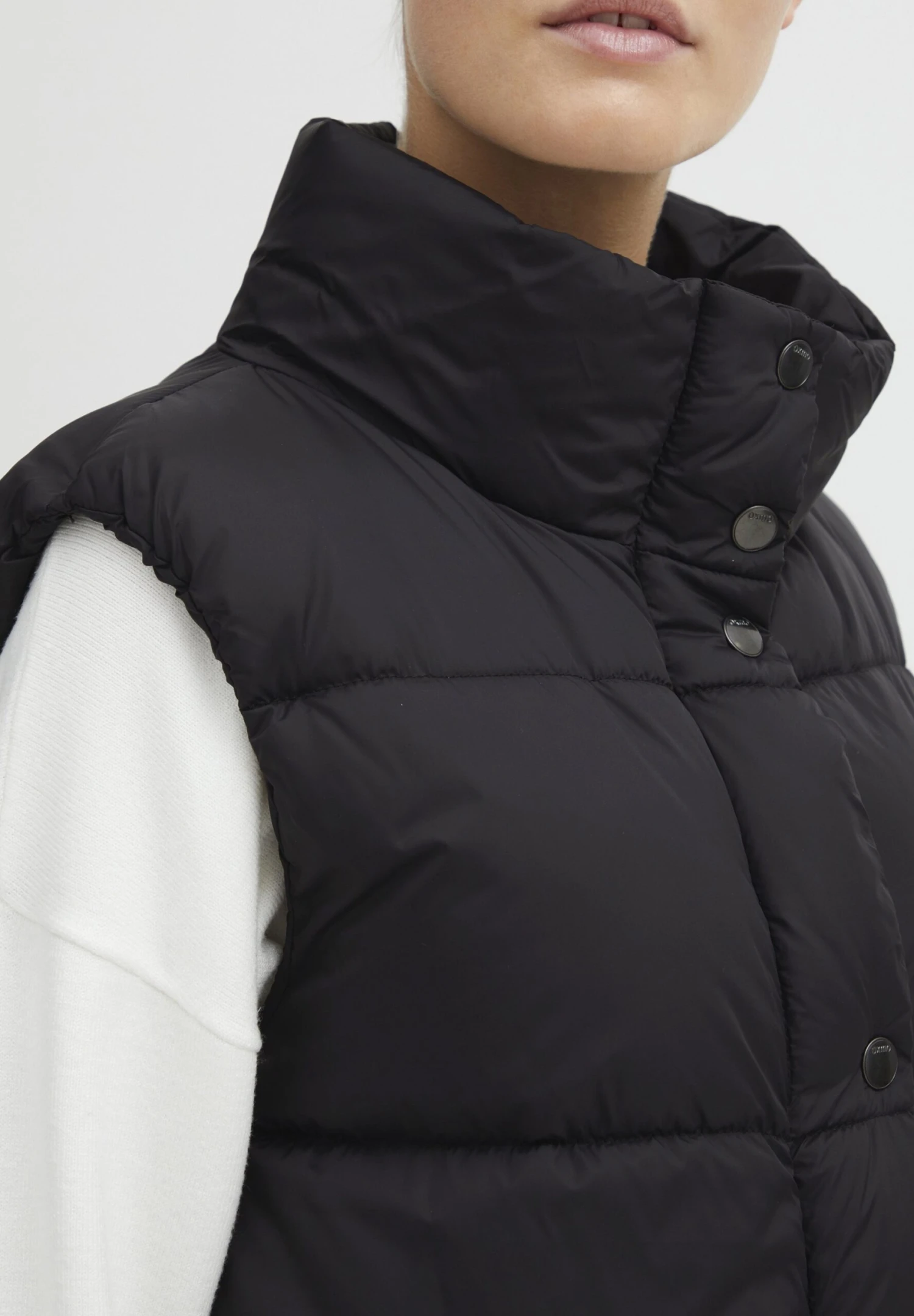 OXMO OXBODANI - Waistcoat - Black 4 OXMO OXBODANI - Waistcoat - Black - Image 4