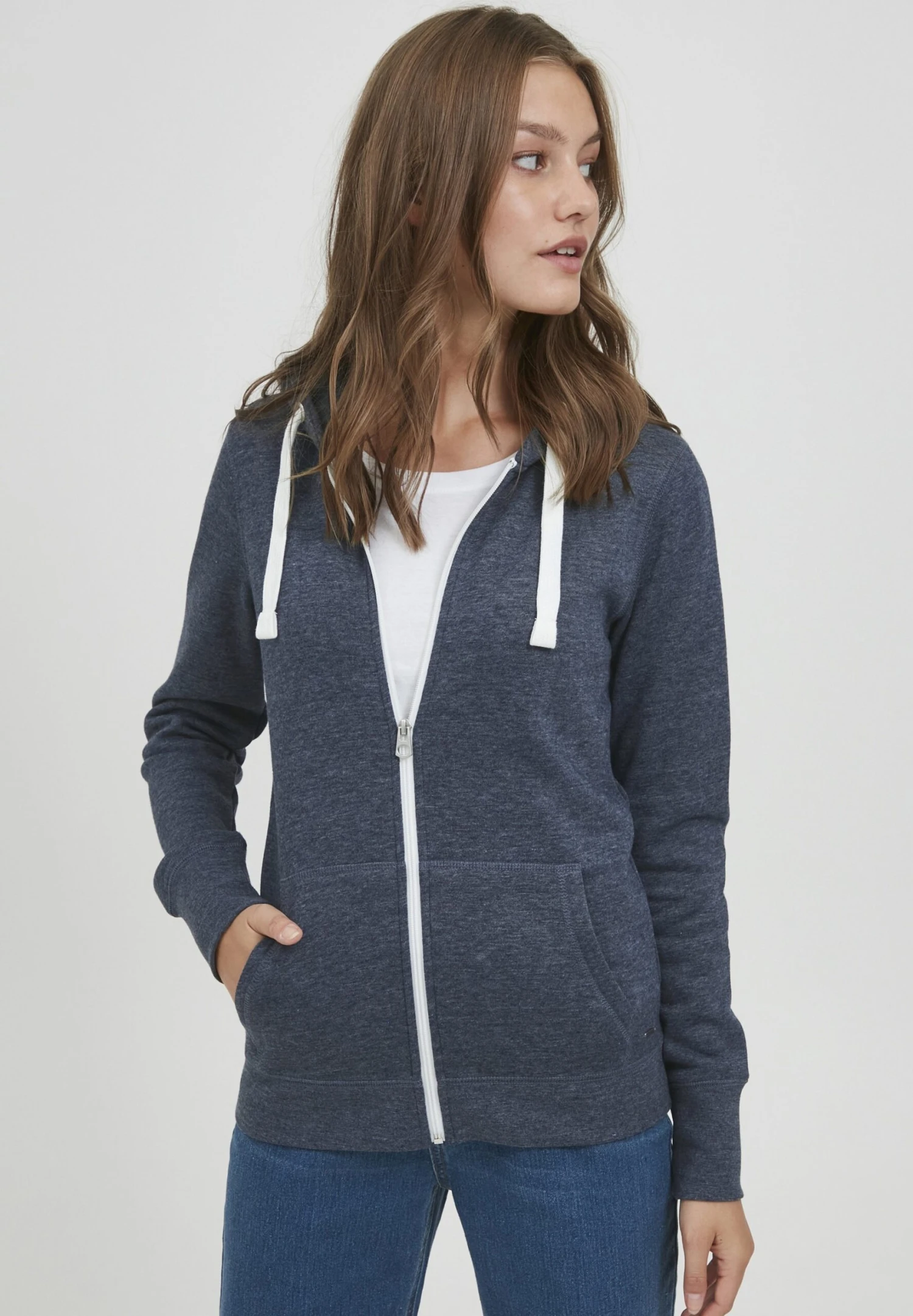 OXMO OXOLINDA - Zip-up Sweatshirt - Ins Blue M 1 OXMO OXOLINDA - Zip-up Sweatshirt - Ins Blue M