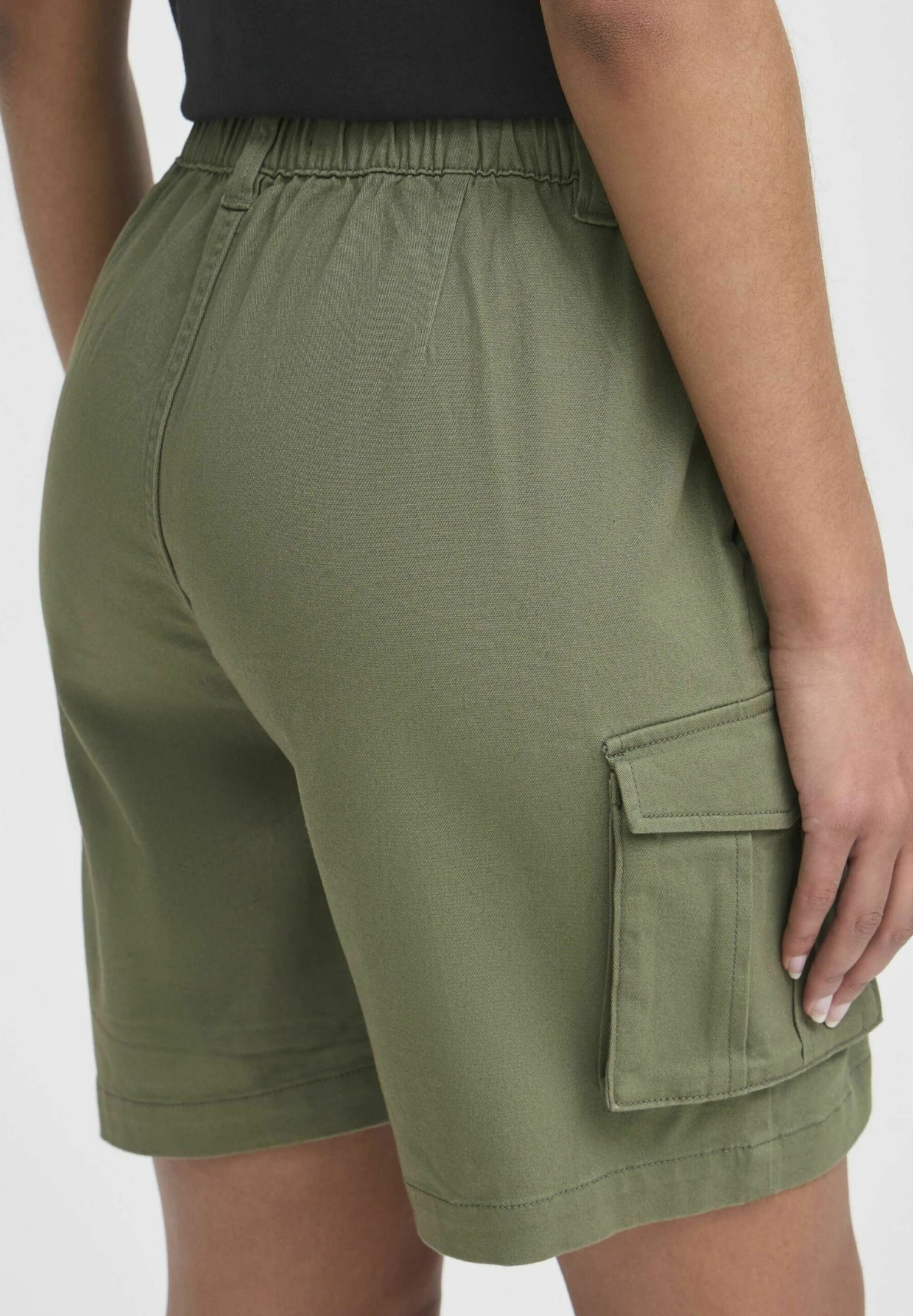OXMO OXKVINNE REGULAR FIT - Shorts - Dusty Olive 5 OXMO OXKVINNE REGULAR FIT - Shorts - Dusty Olive - Image 5