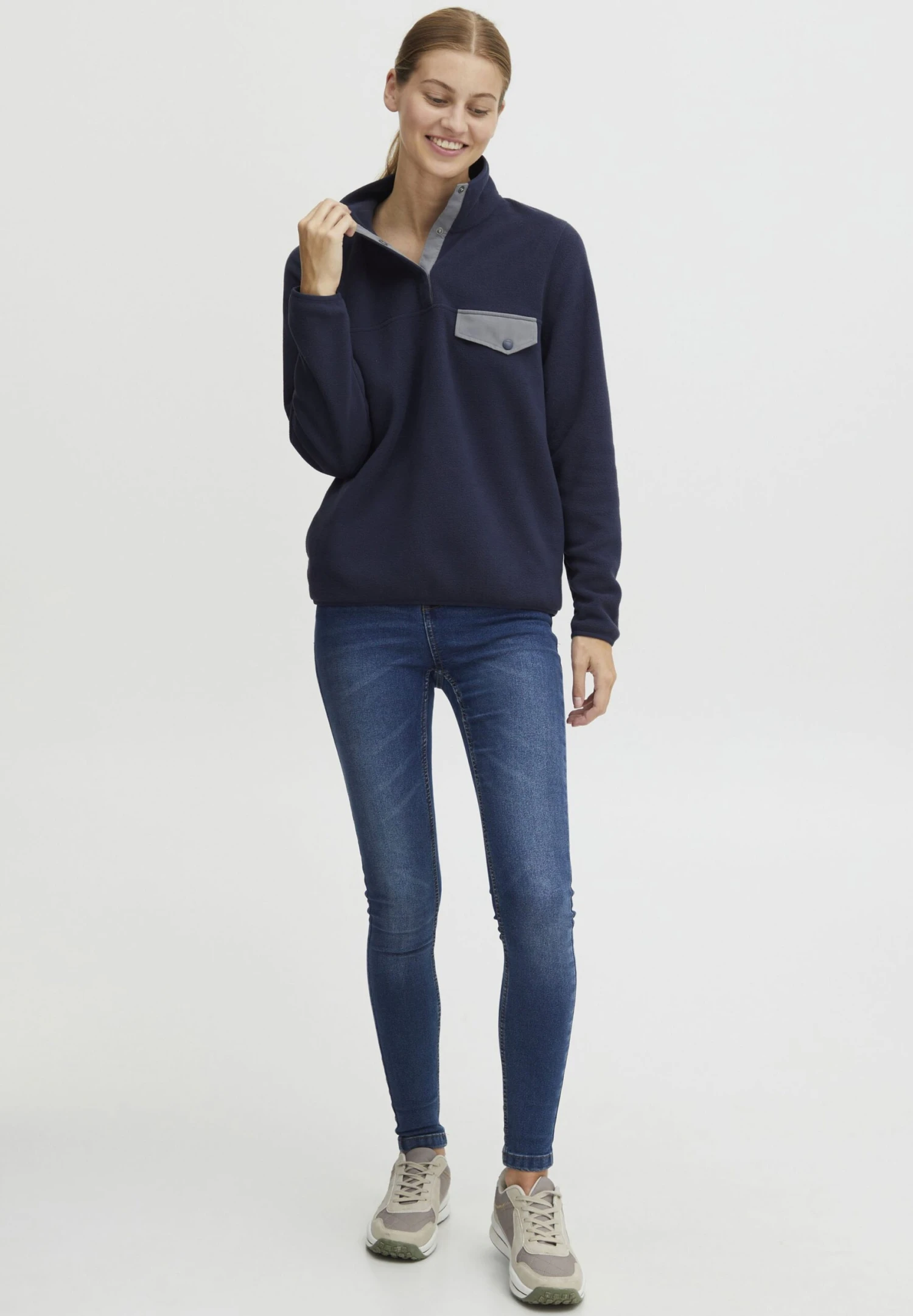 OXMO OXNyfine - Fleece Jumper - Total Eclipse 2 OXMO OXNyfine - Fleece Jumper - Total Eclipse - Image 2