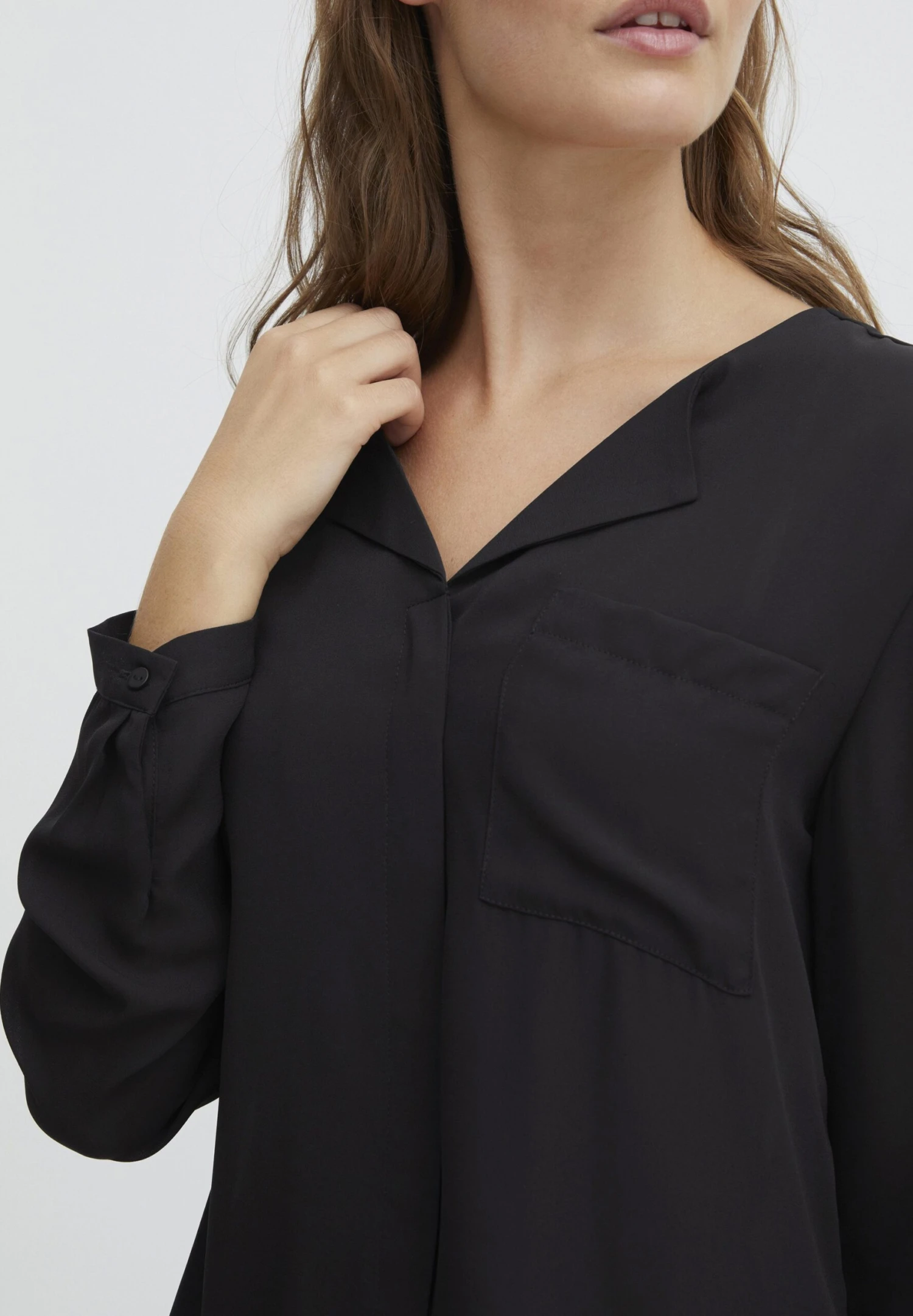 OXMO OXHally - Blouse - Black 4 OXMO OXHally - Blouse - Black - Image 4