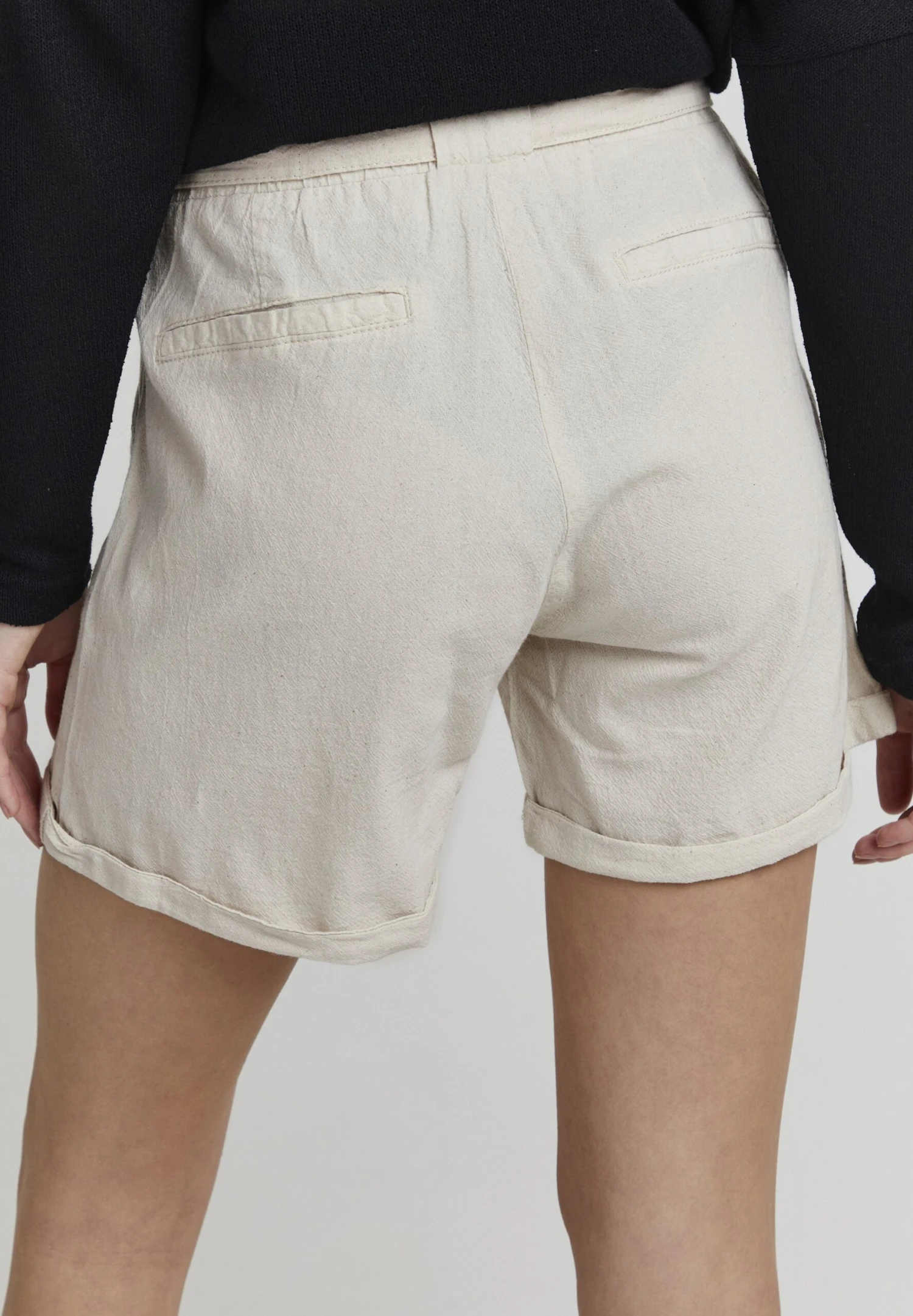 OXMO OXLINA - Shorts - Oatmeal 5 OXMO OXLINA - Shorts - Oatmeal - Image 5