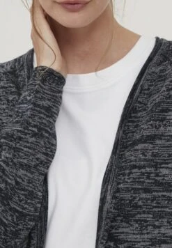 OXMO OXDaniela - Cardigan - Navy 12 OXMO OXDaniela - Cardigan - Navy -OXMO Store 6a12e6b986e847c29a110d68d5982df2