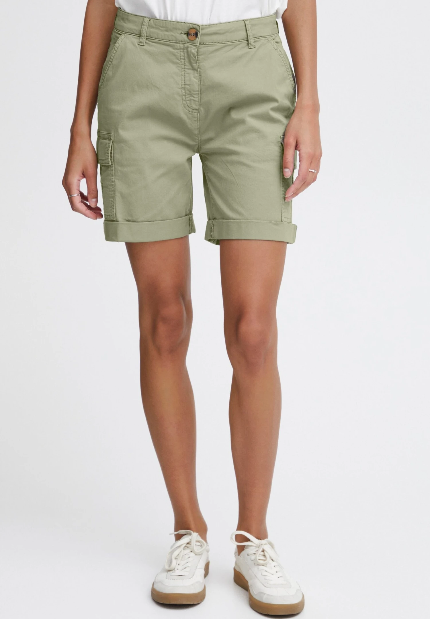OXMO OXCHANICE REGULAR FIT - Shorts - Seagrass 3 OXMO OXCHANICE REGULAR FIT - Shorts - Seagrass - Image 3