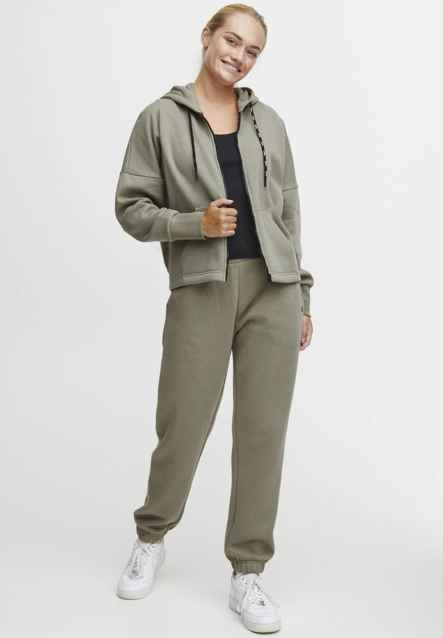 OXMO OXSANICE - Zip-up Sweatshirt - Vetiver 2 OXMO OXSANICE - Zip-up Sweatshirt - Vetiver - Image 2