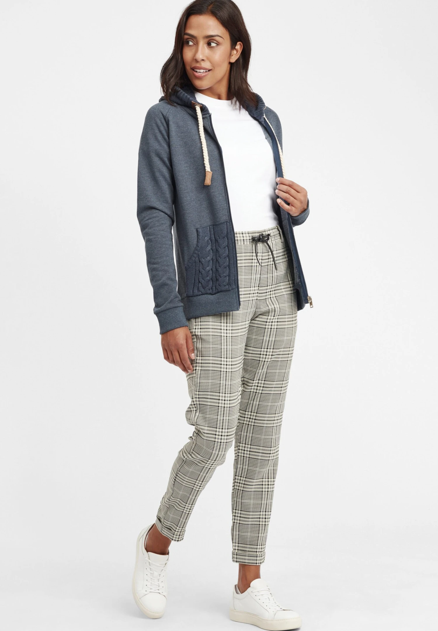 OXMO OXMatilda - Zip-up Sweatshirt - Ins Bl Mel 2 OXMO OXMatilda - Zip-up Sweatshirt - Ins Bl Mel - Image 2