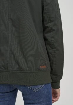 OXMO OXTILLA - Light Jacket - Climb Ivy 13 OXMO OXTILLA - Light Jacket - Climb Ivy -OXMO Store 76c9b6d4779544f585fa6eda3cf73756