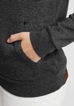 OXMO OXVICKY - Zip-up Sweatshirt - Dar Grey M 16 OXMO OXVICKY - Zip-up Sweatshirt - Dar Grey M -OXMO Store 7748109e30894bb499c169520c4354e9